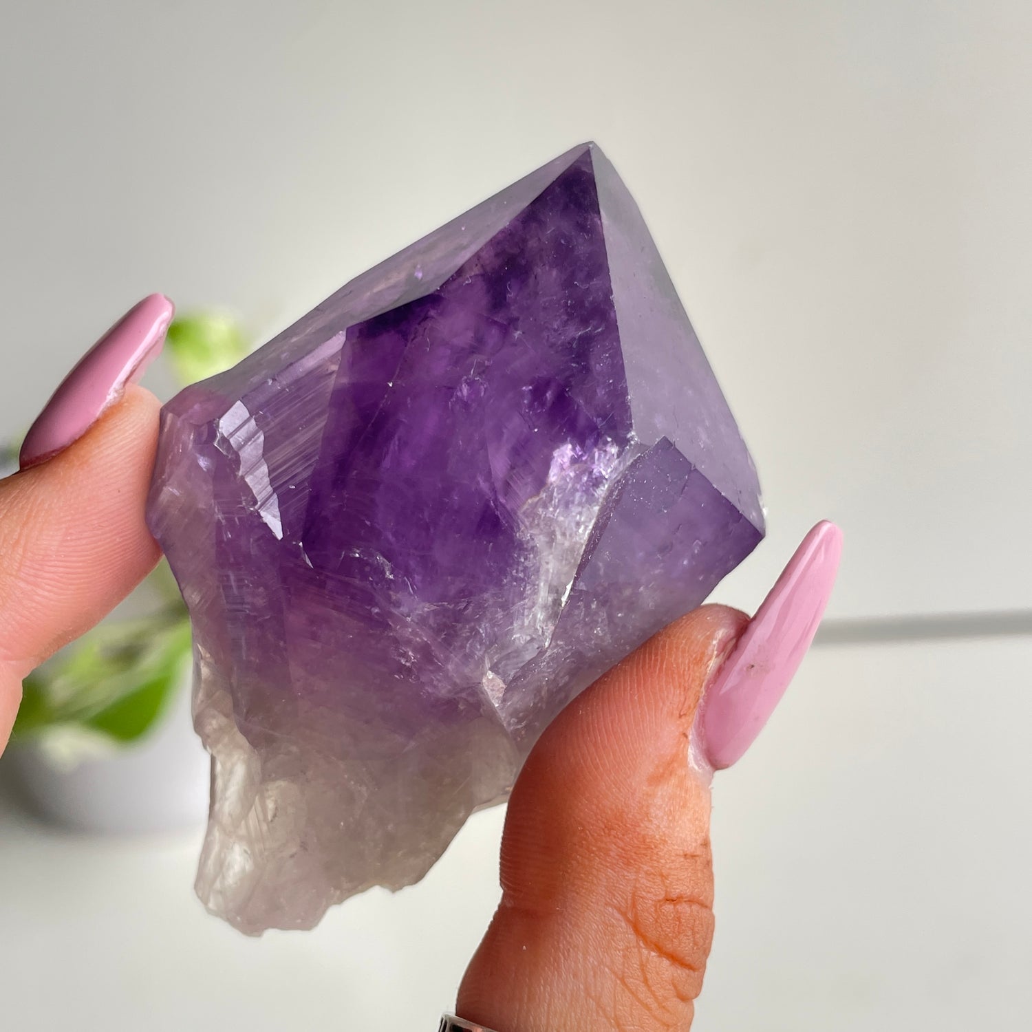 Amethyst Point 90g