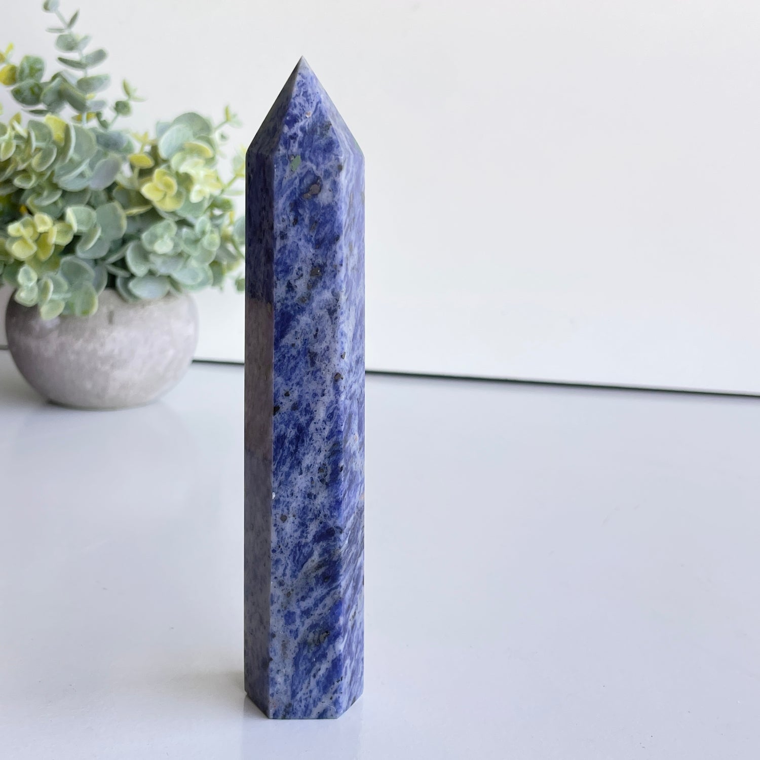 Sodalite Generator 15.7cm