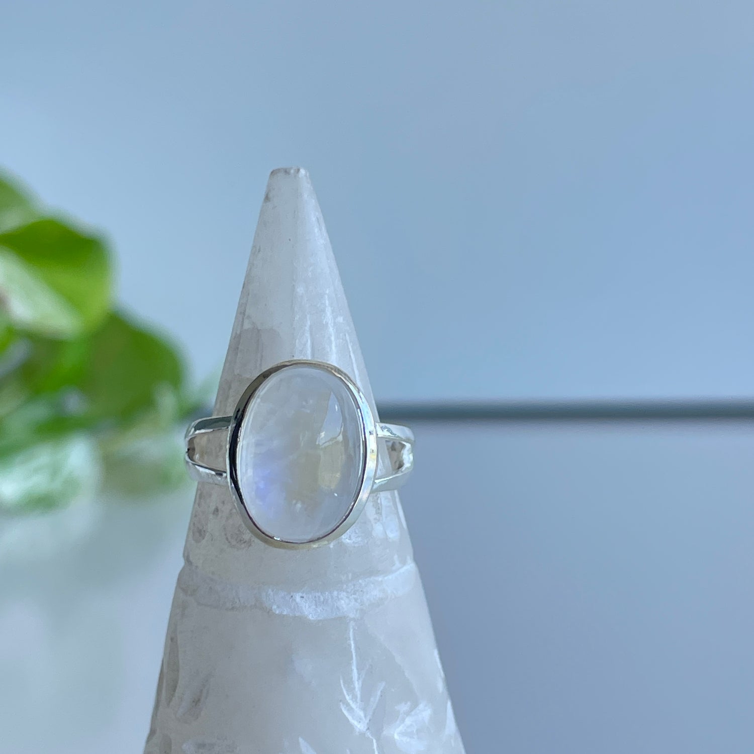 Moonstone Oval Ring R3764