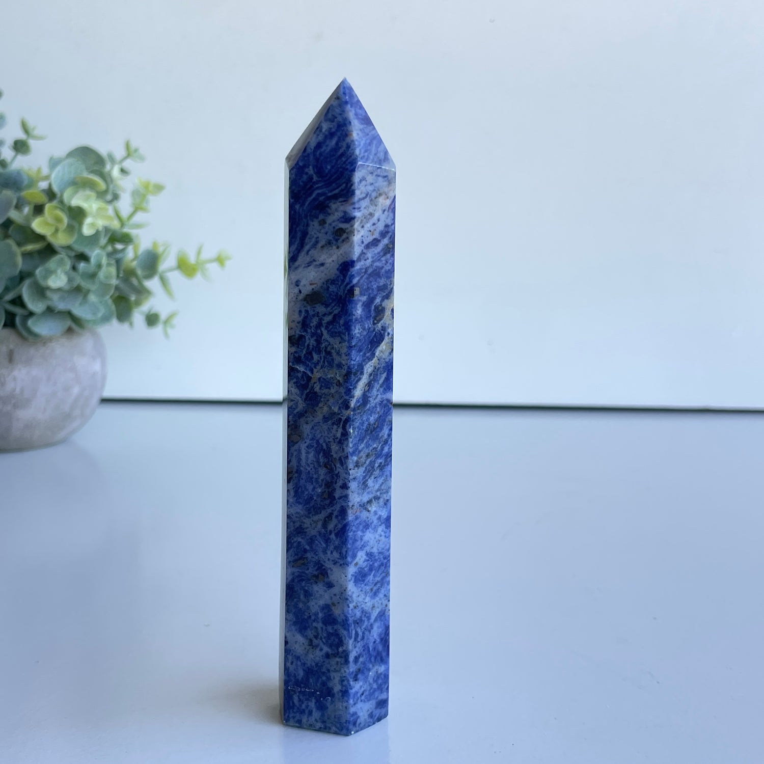 Sodalite Generator 15.7cm