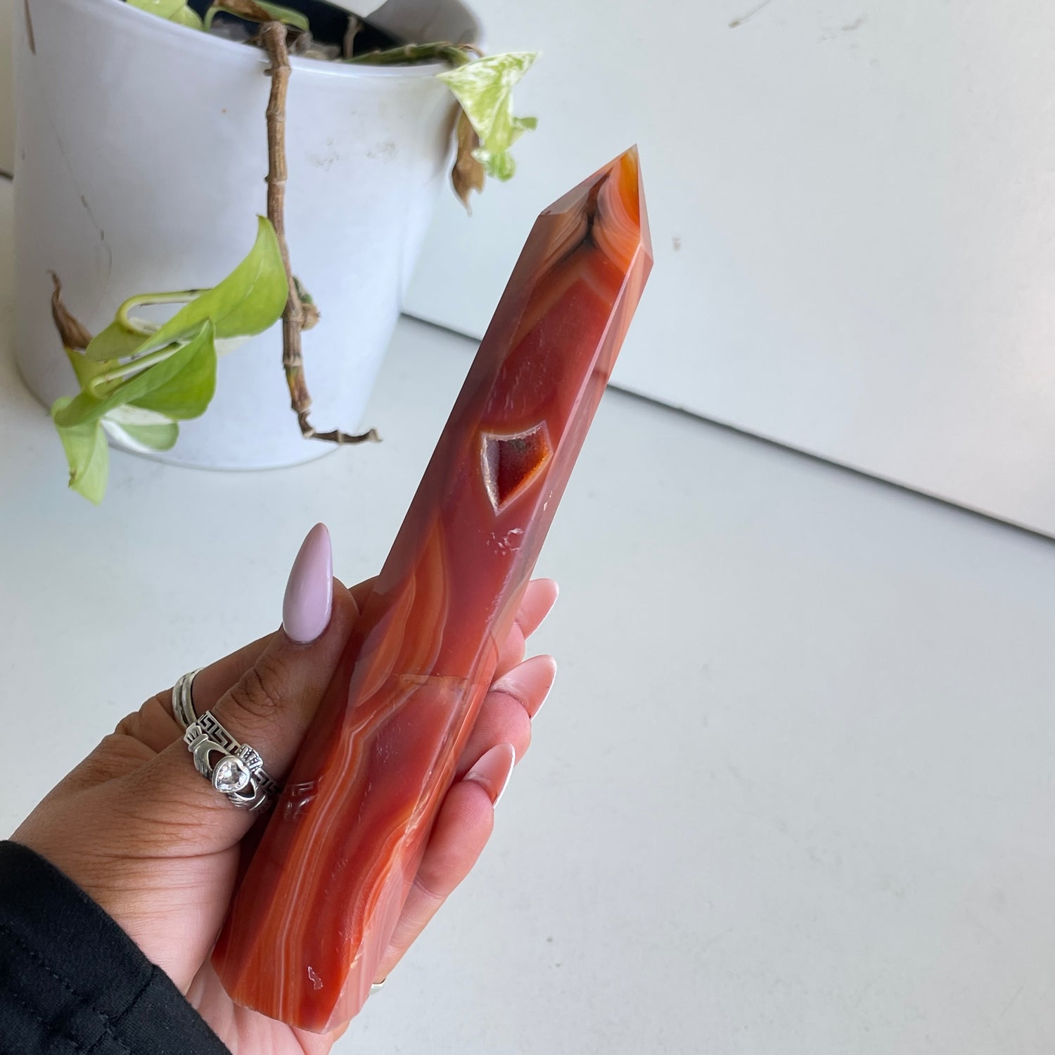 Carnelian Generator 16.1cm