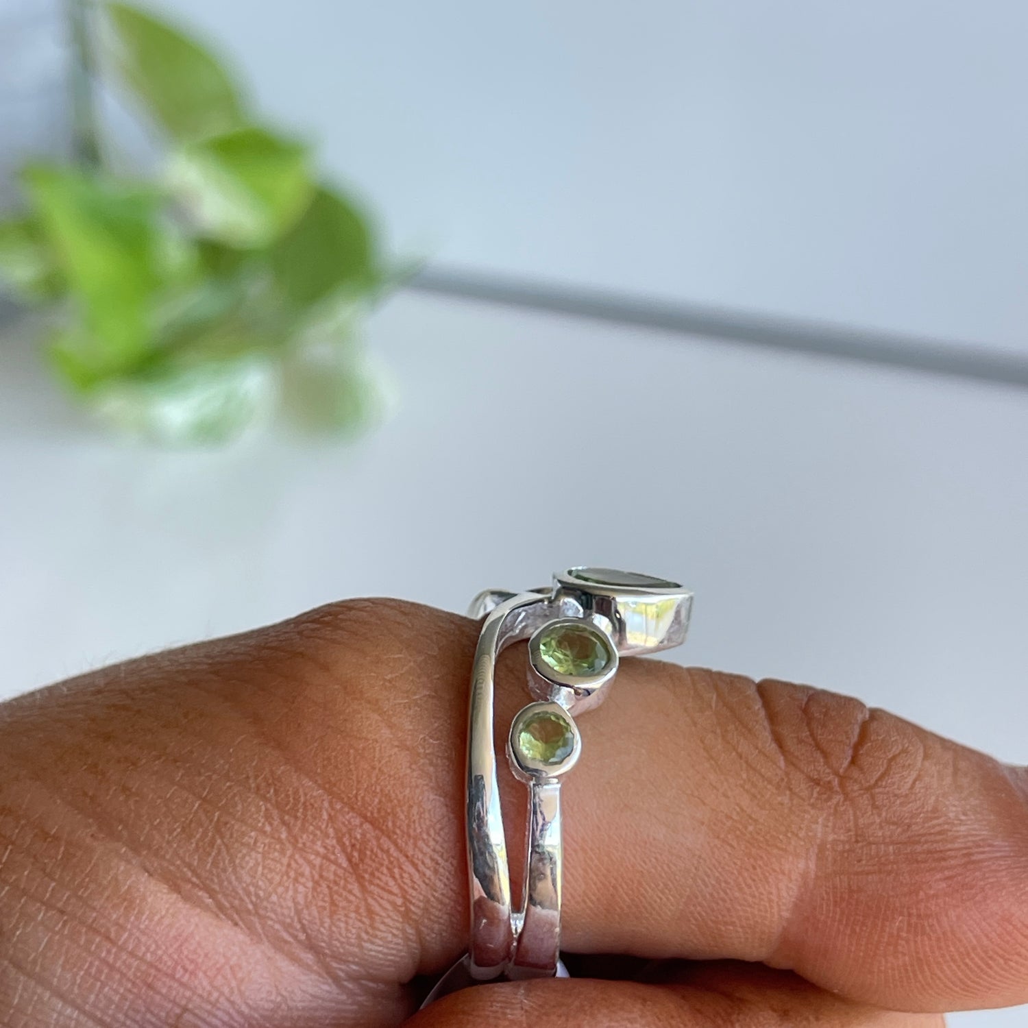 Peridot Crown Ring Sz6
