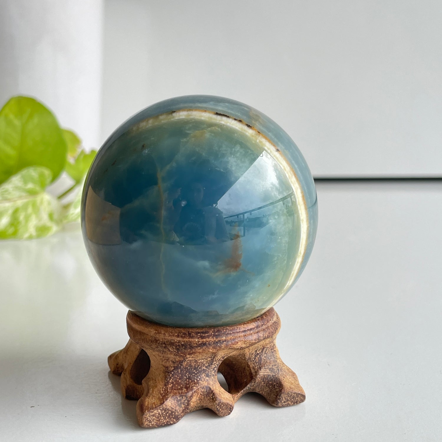 Blue Onyx Sphere 6.4cm
