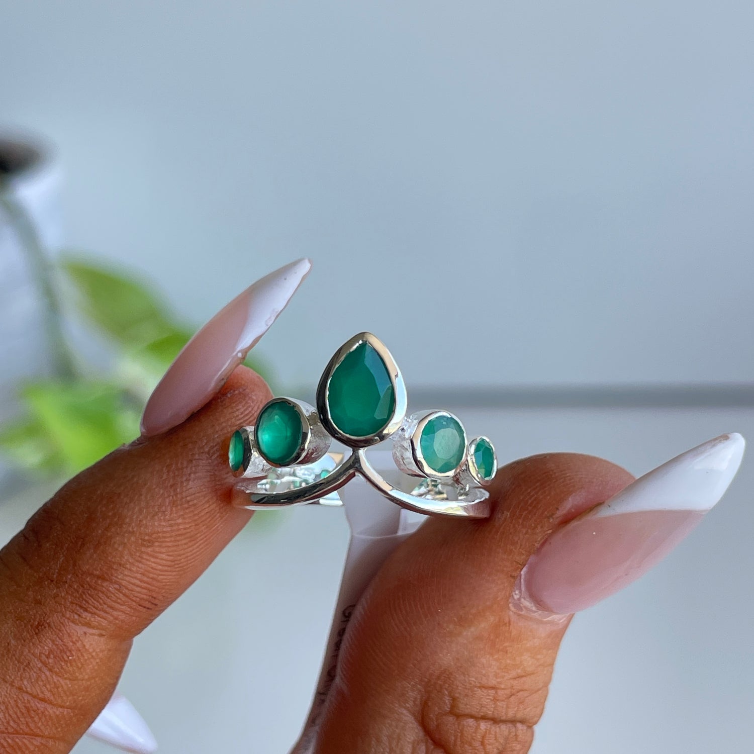 Green Onyx Crown Ring