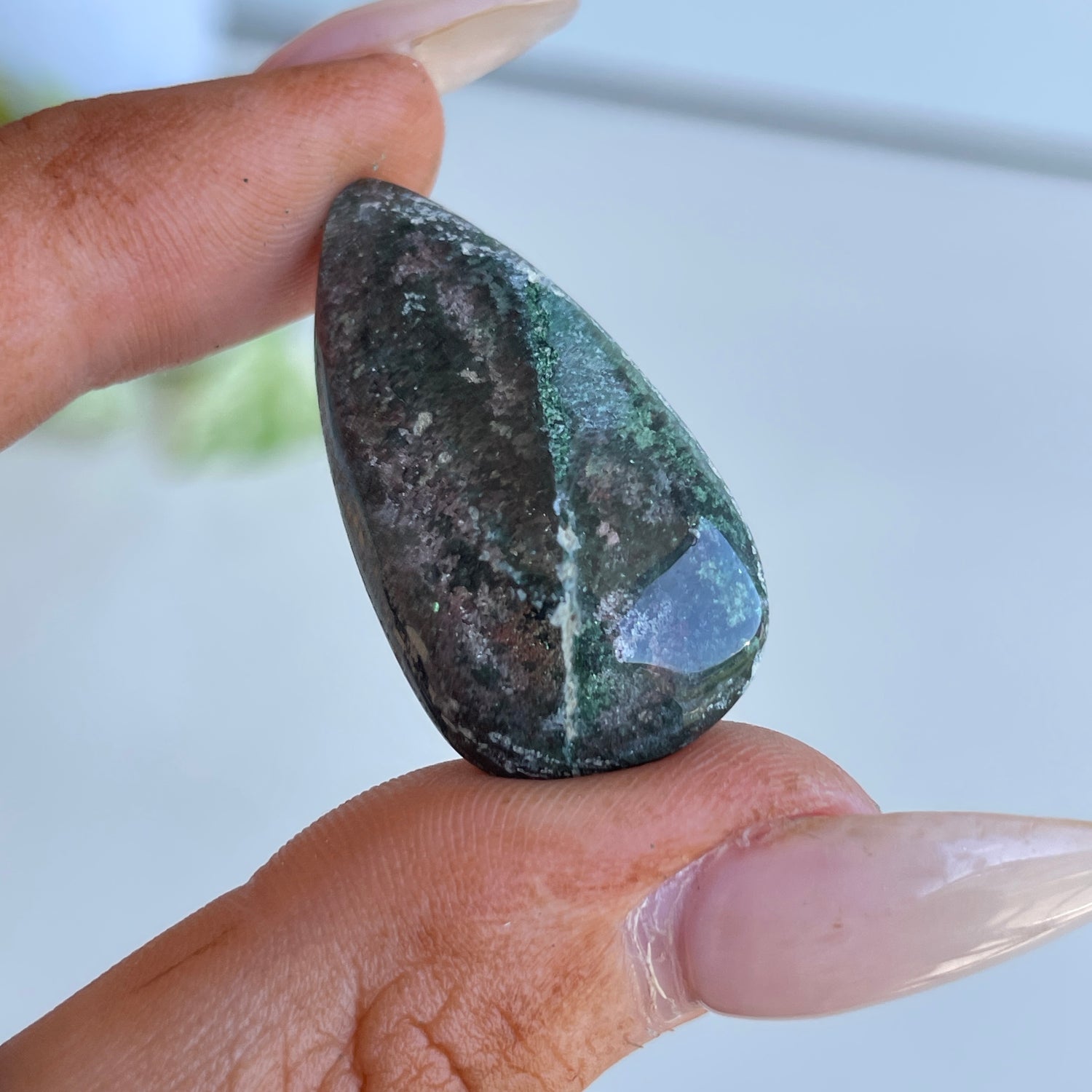 Polished Garden Quartz Lodolite Pc059