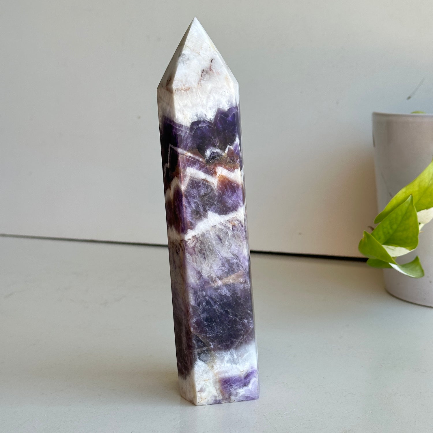 Chevron Amethyst Generator 20.9cm