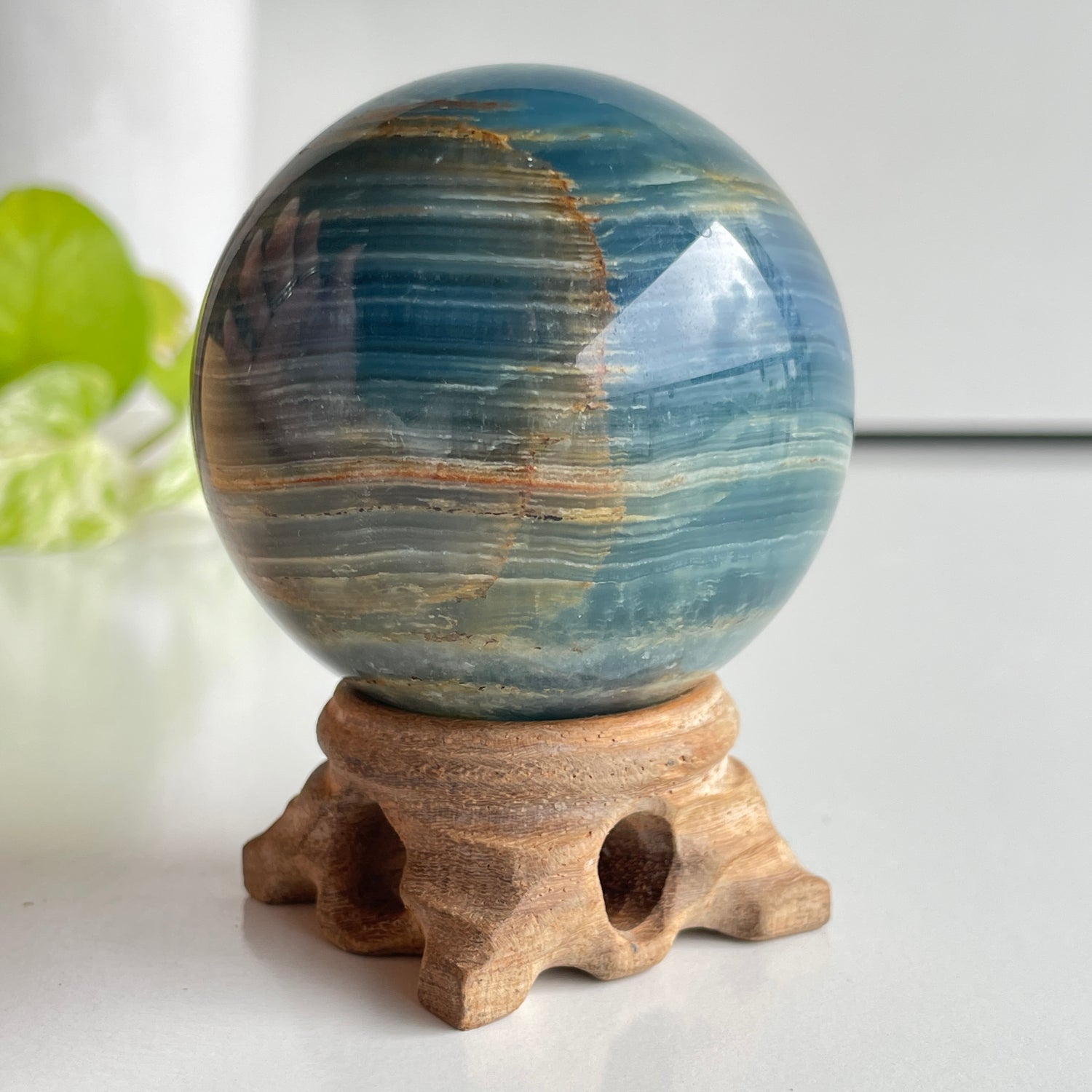 Blue Onyx Sphere 6.1cm