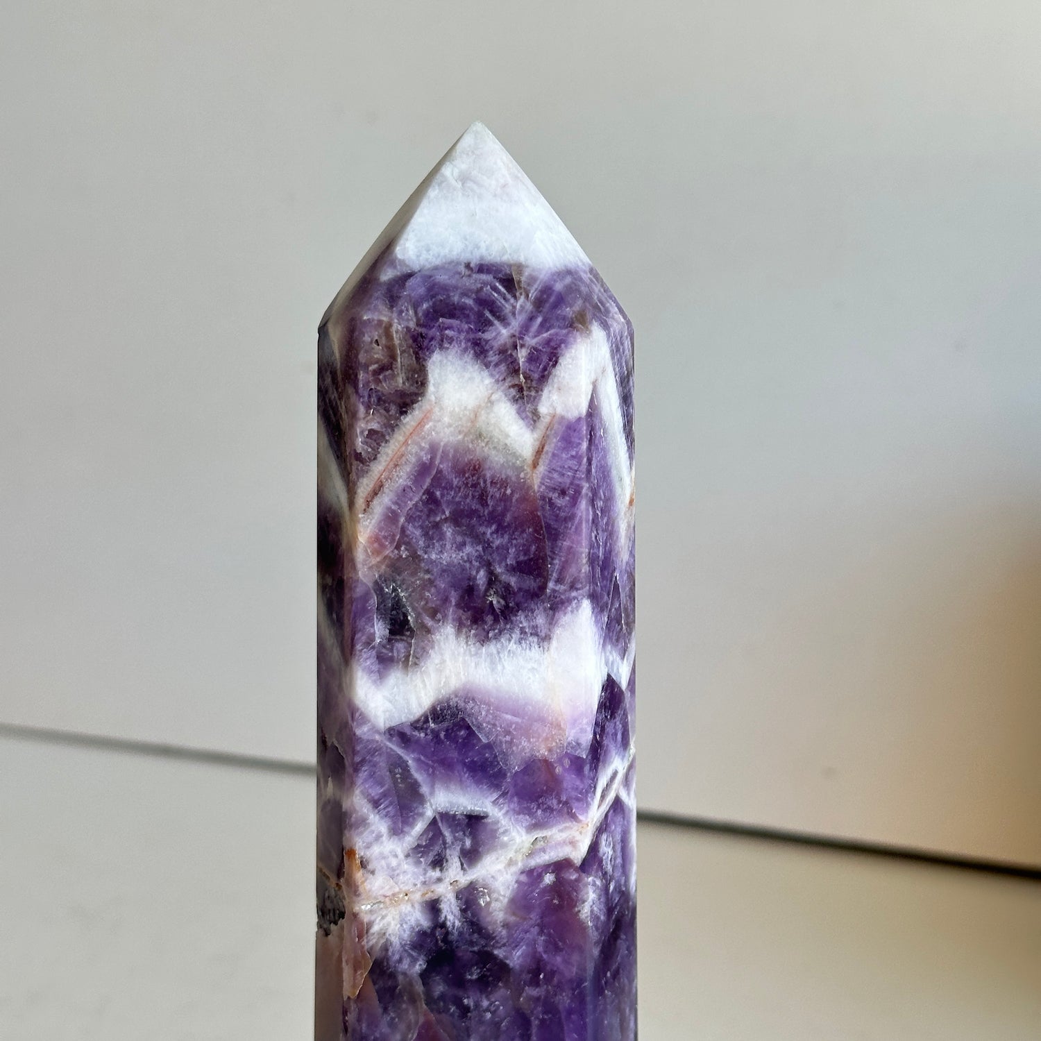 Chevron Amethyst Generator 21.3cm