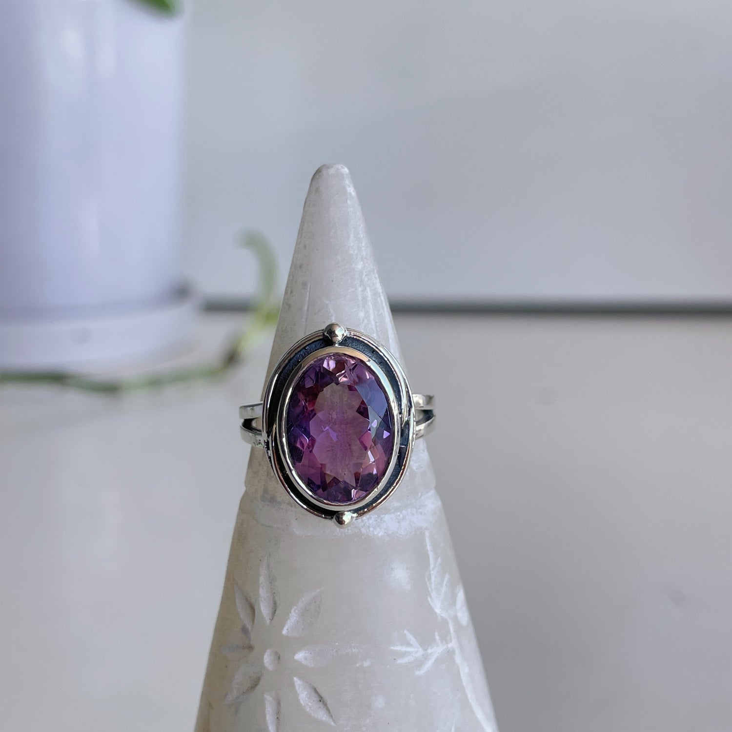 Amethyst Oval Ring