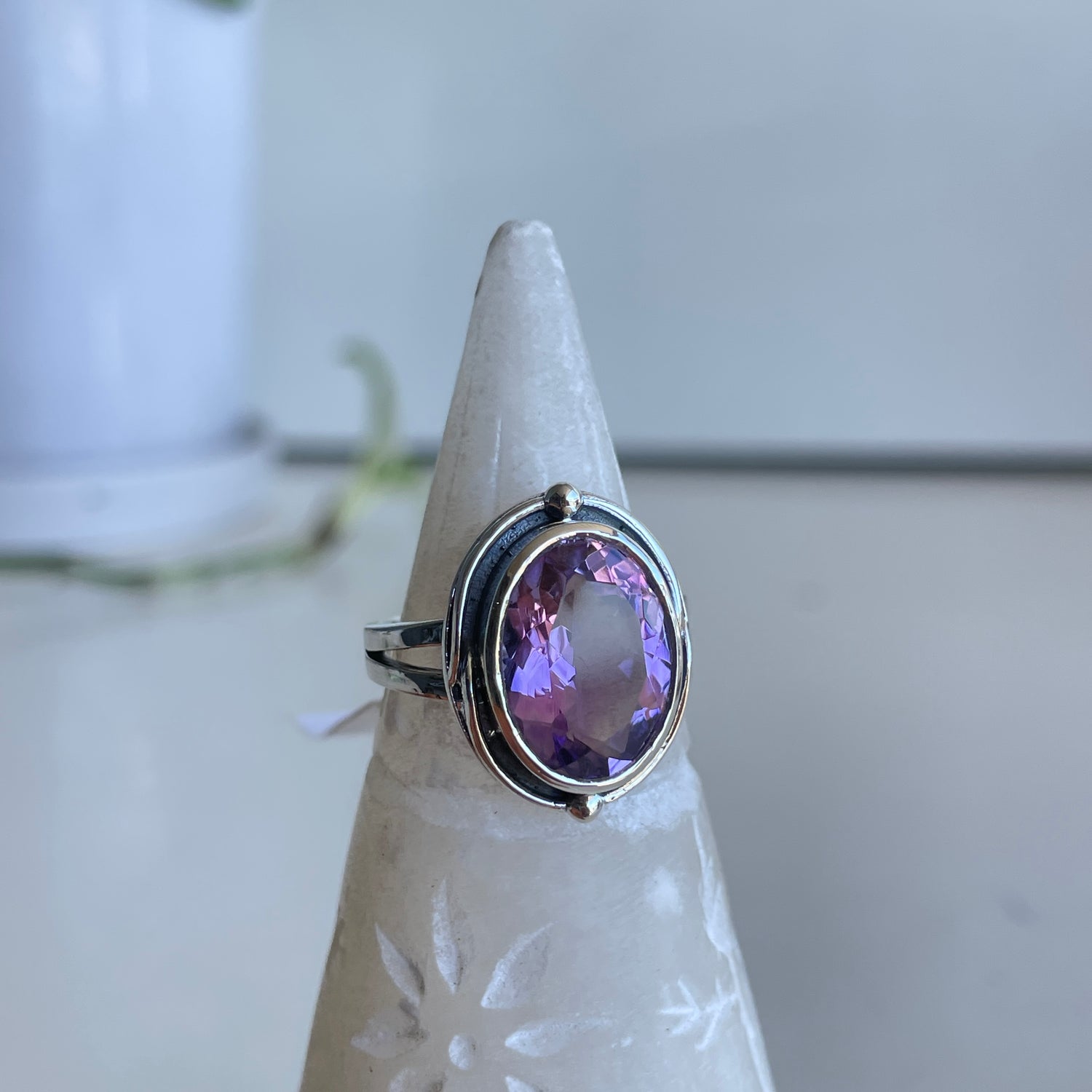 Amethyst Oval Ring