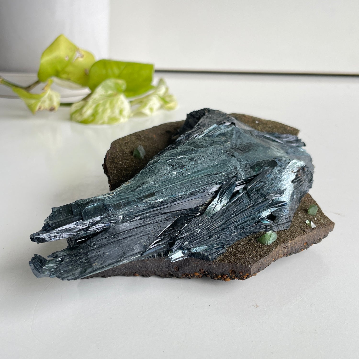 Vivianite Pc 694g