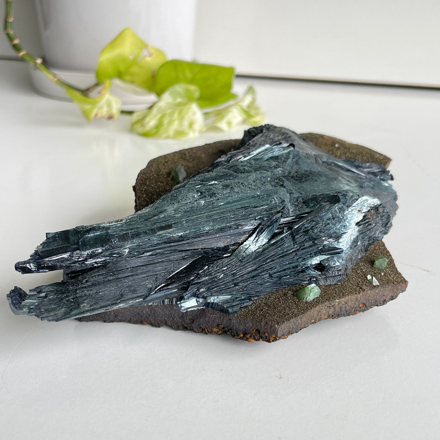 Vivianite Pc 694g