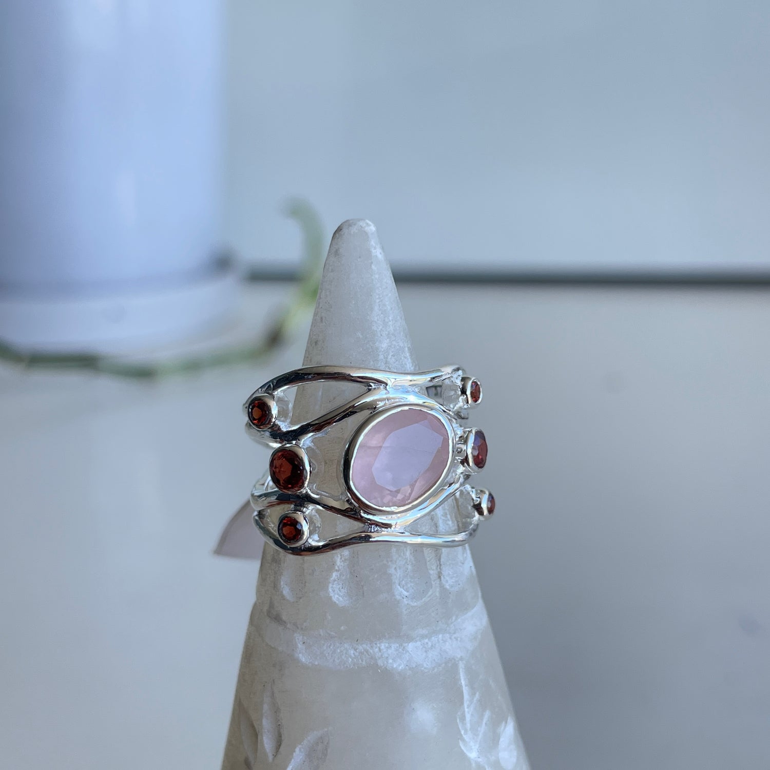 Rose Quartz Oval Ring