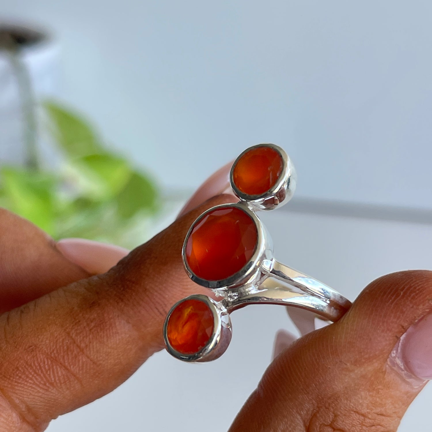 Carnelian Round Multi Stone Ring Sz8