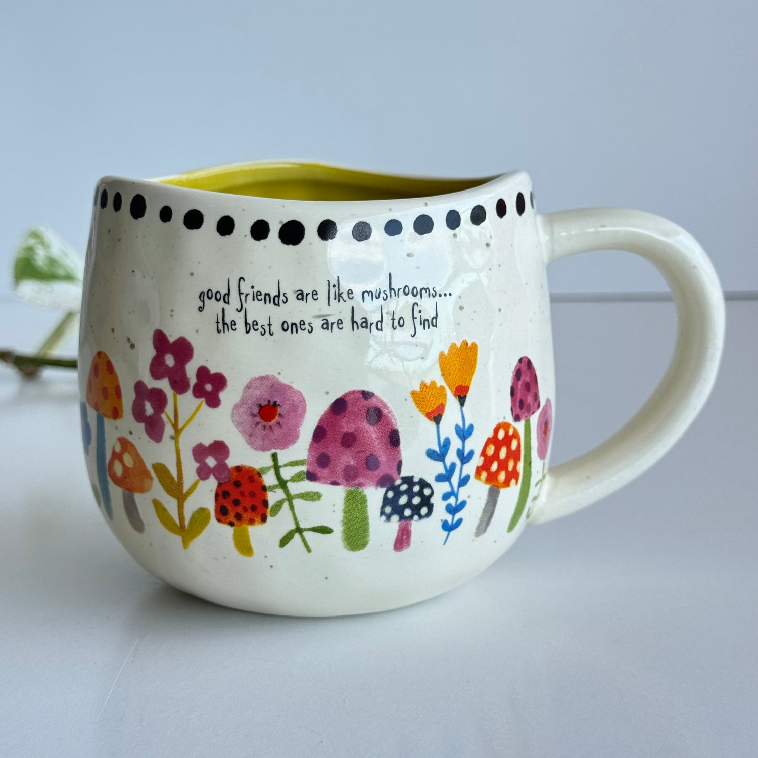Good Friends Are Like Mushrooms MUG000082