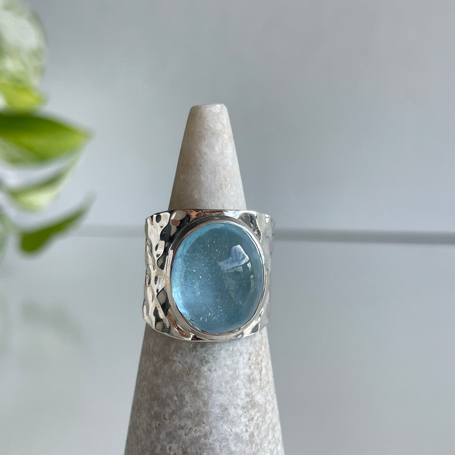 Blue Topaz Oval Ring Sz7 014