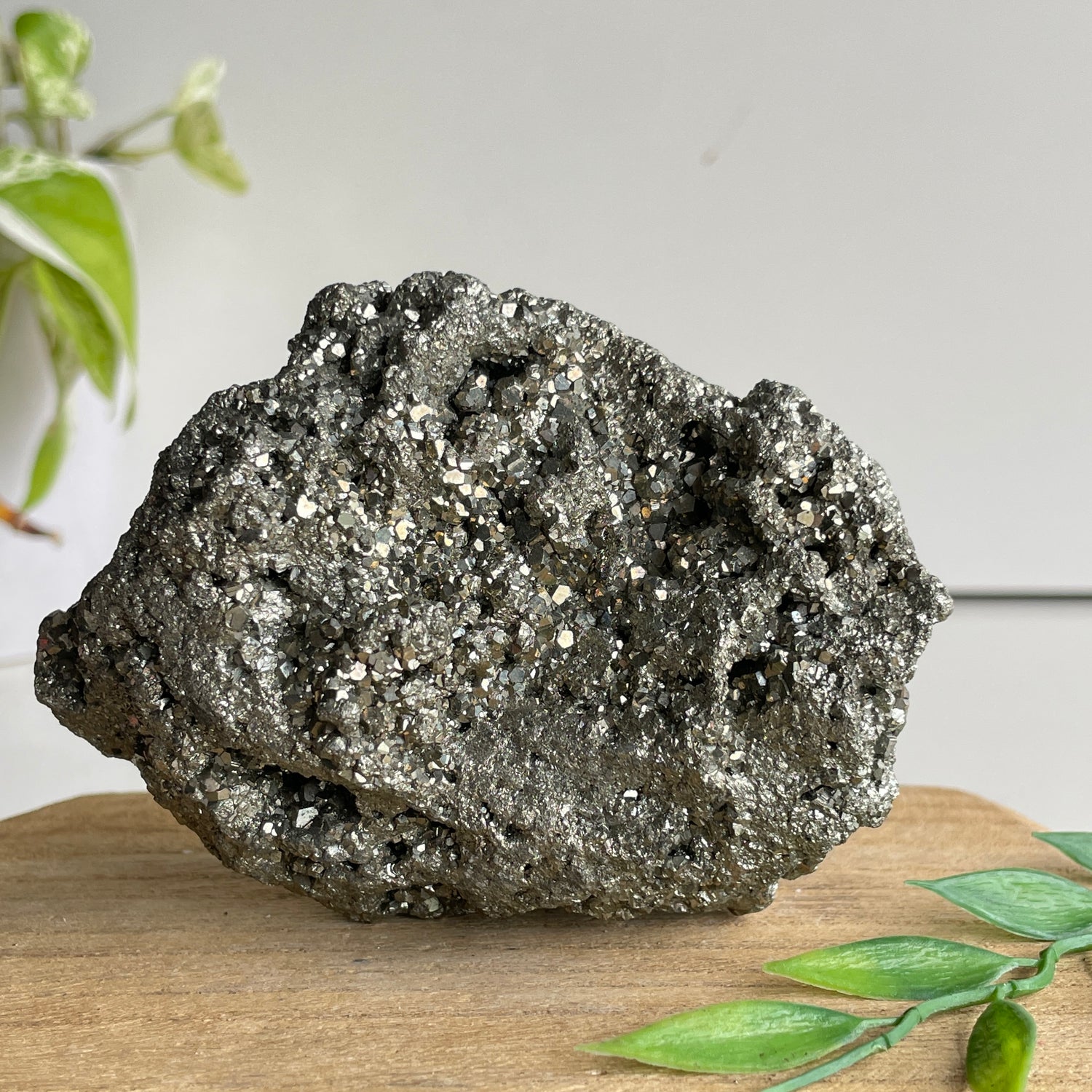Pyrite Pce 680g
