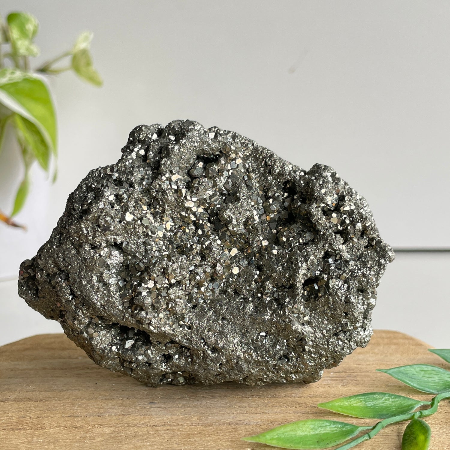 Pyrite Pce 680g