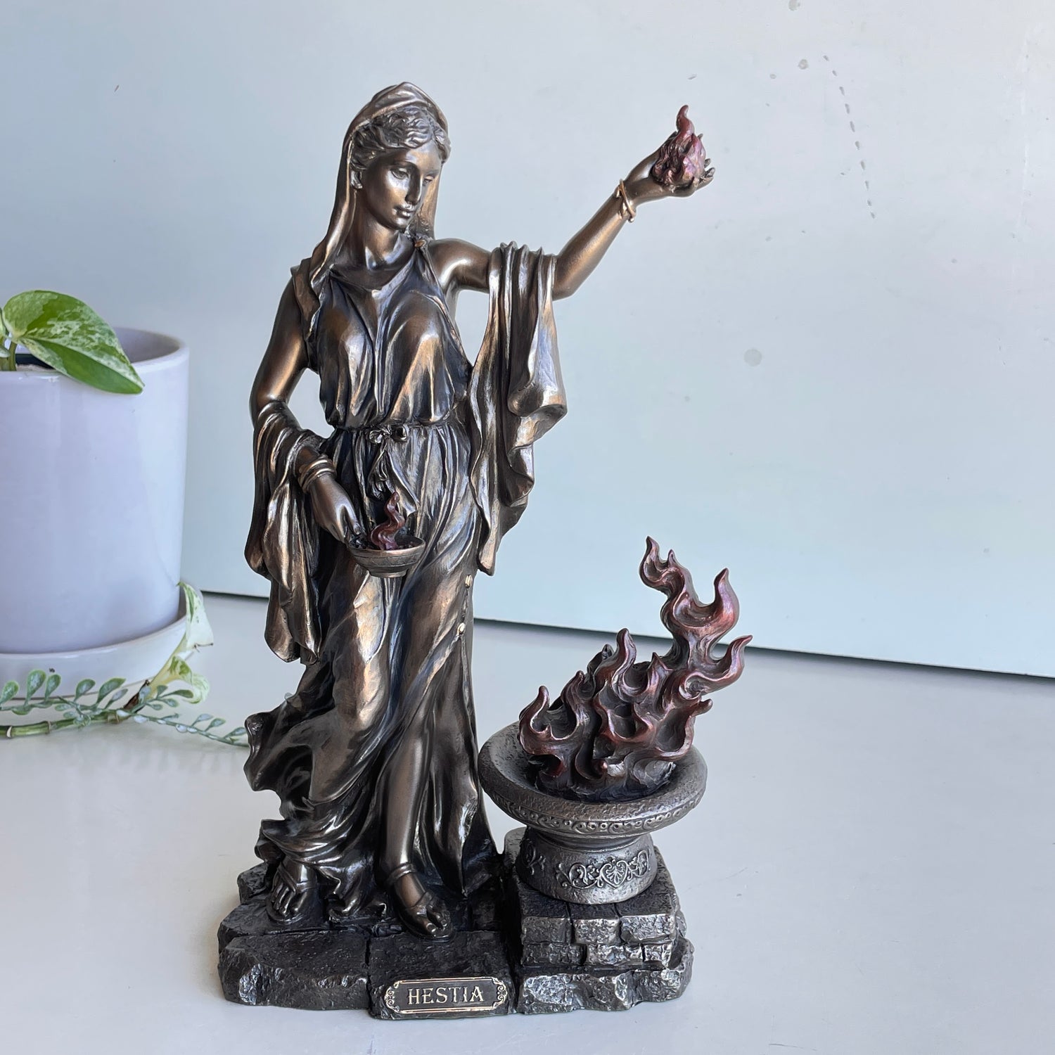 Hestia Statue C-5008
