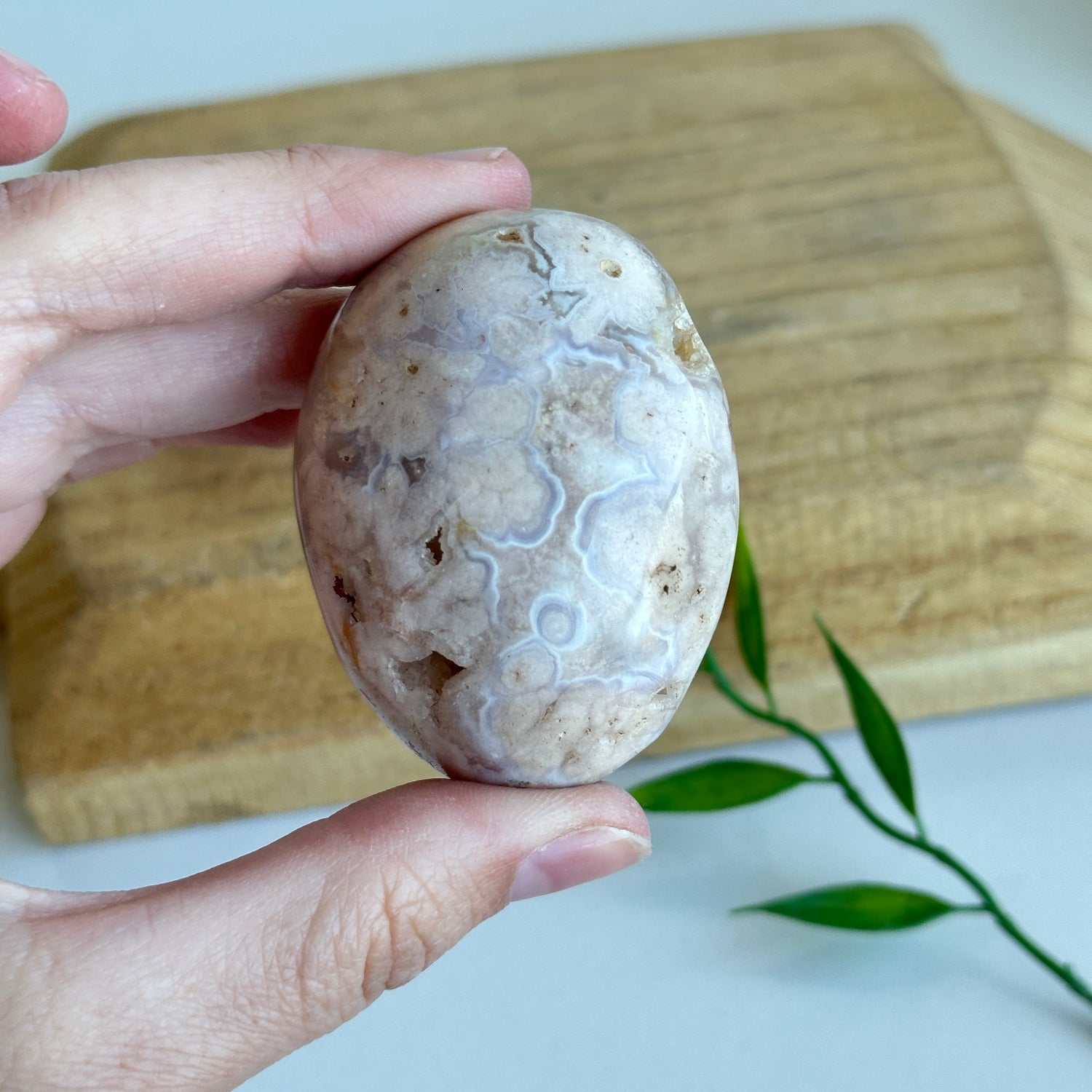 Flower Agate Palmstone Large