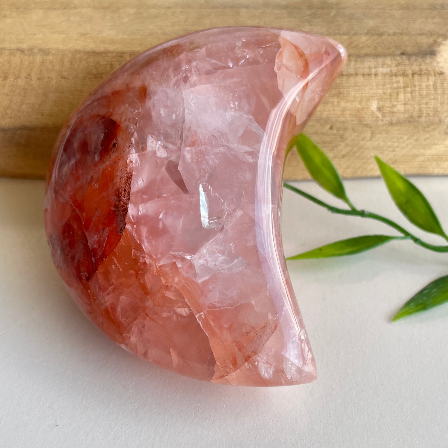 Fire Quartz Moon 8.6cm