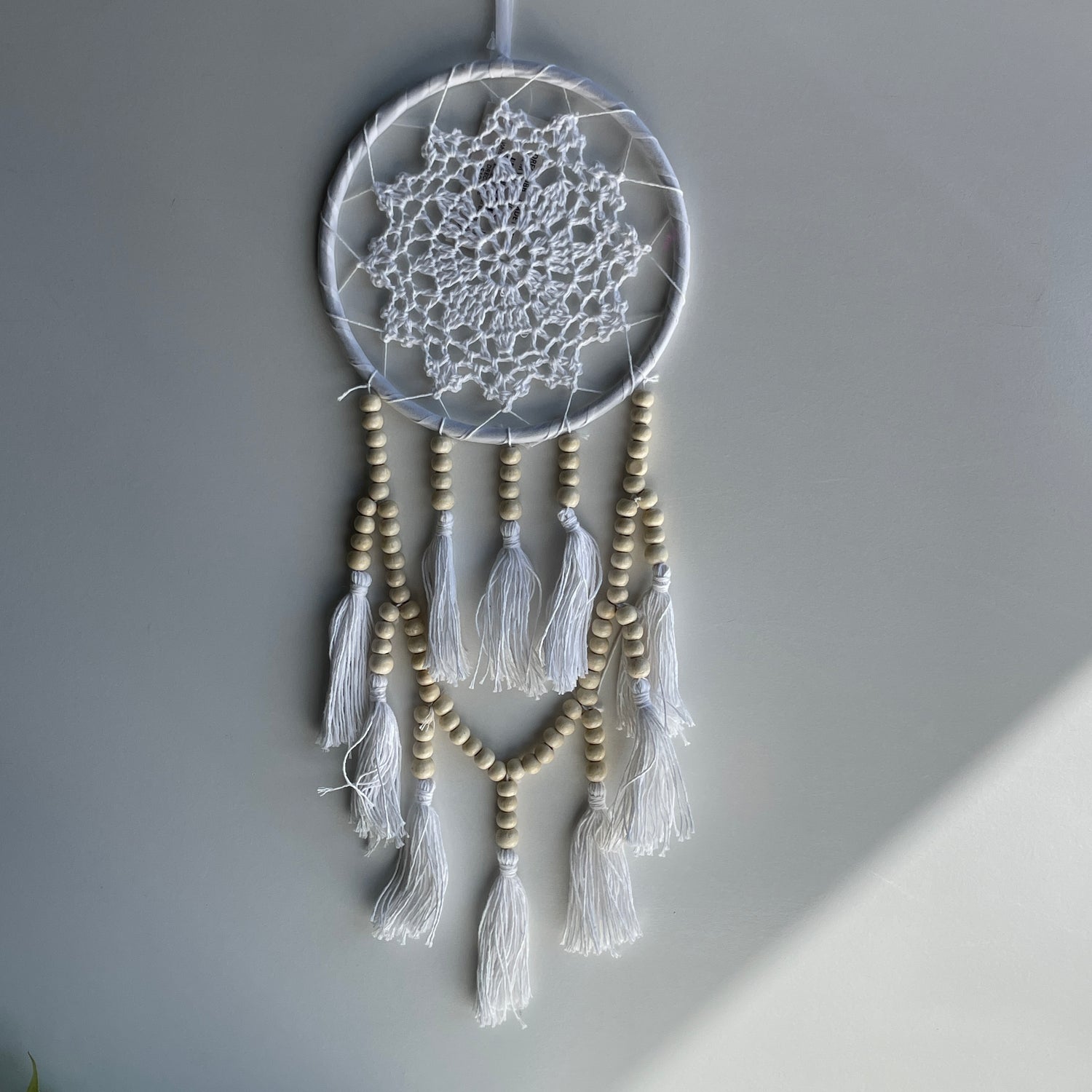 White Dreamcatcher With Beads DRECROBB