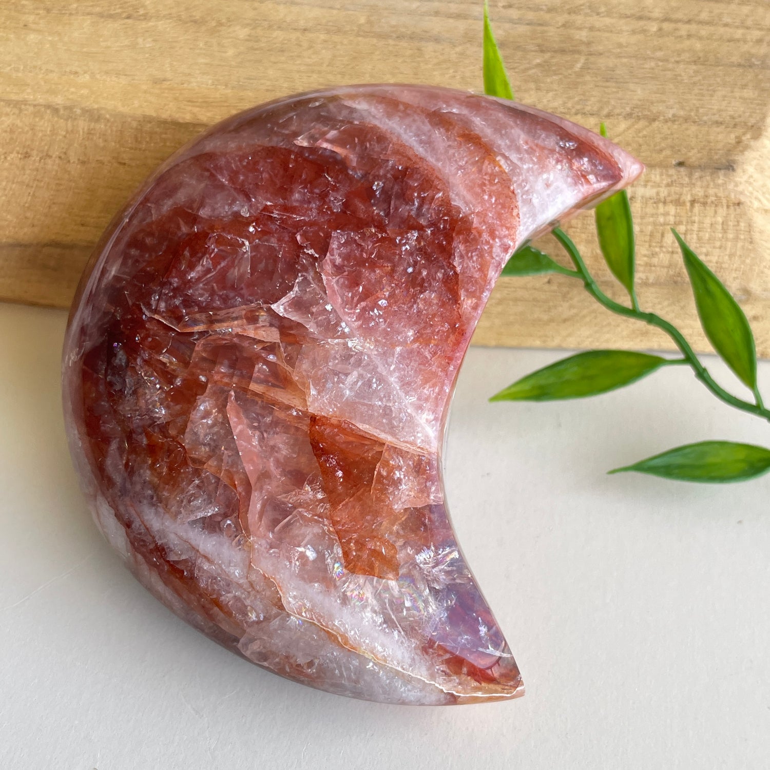 Fire Quartz Moon 8.8cm