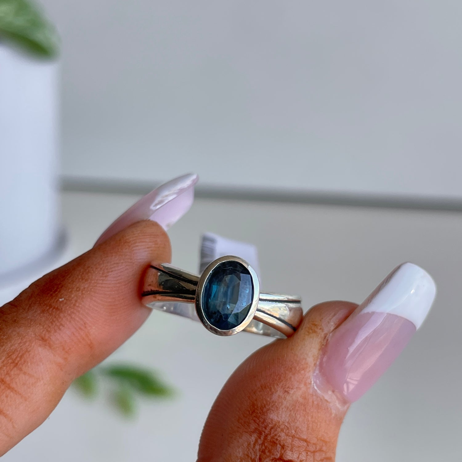 Ocean Kyanite Oval Ring Sz9