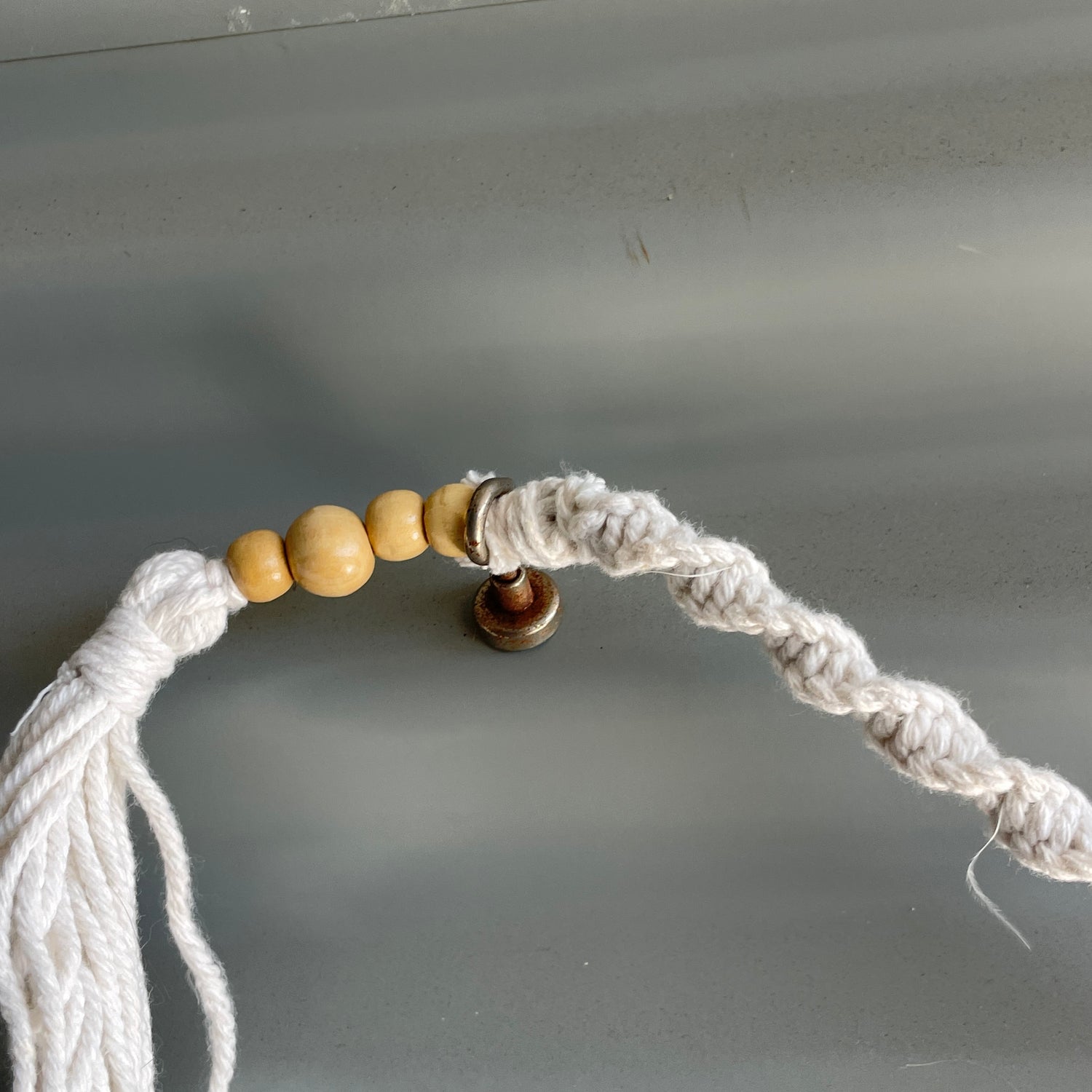 Macrame Feather Hanging DC262