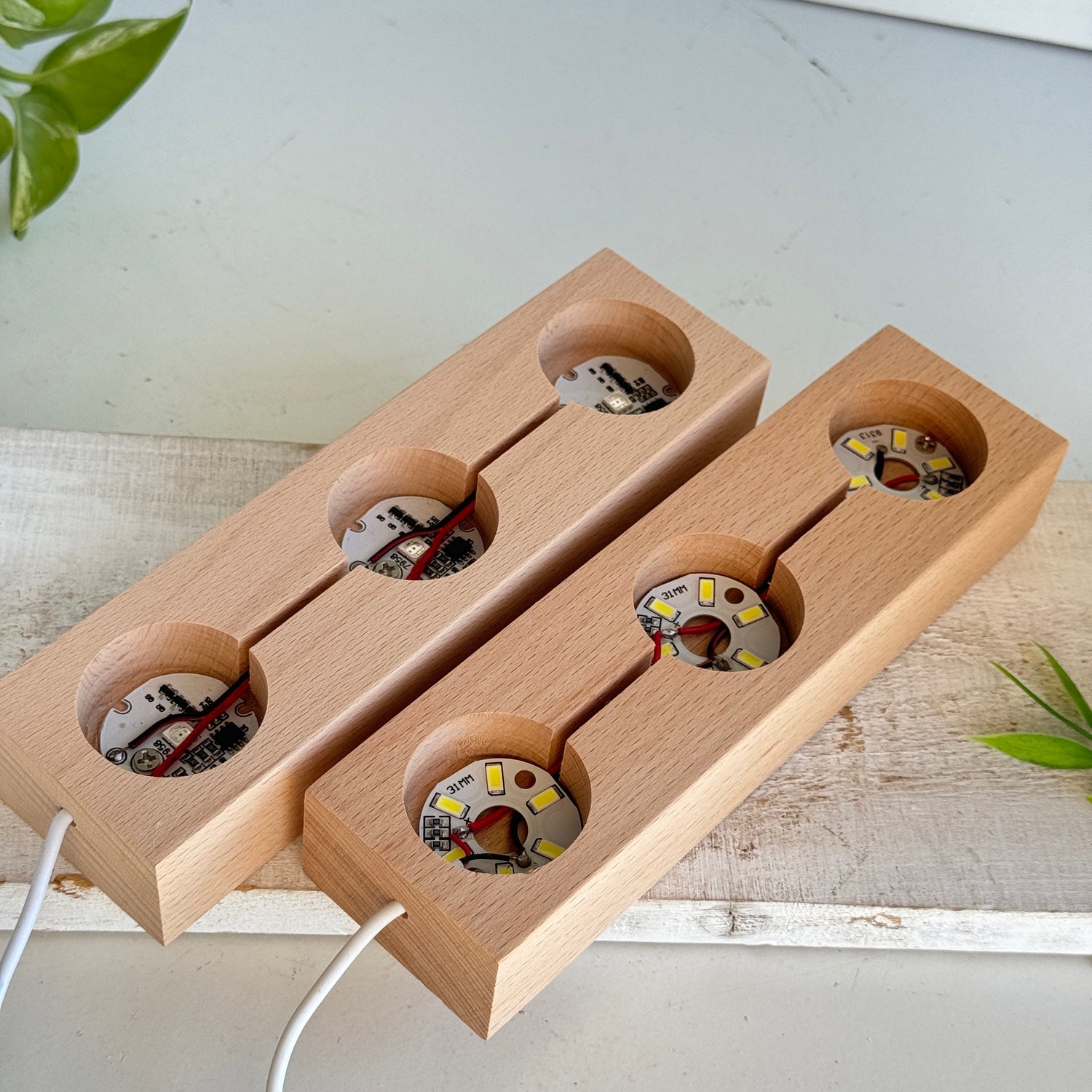 3 Hole USB Light