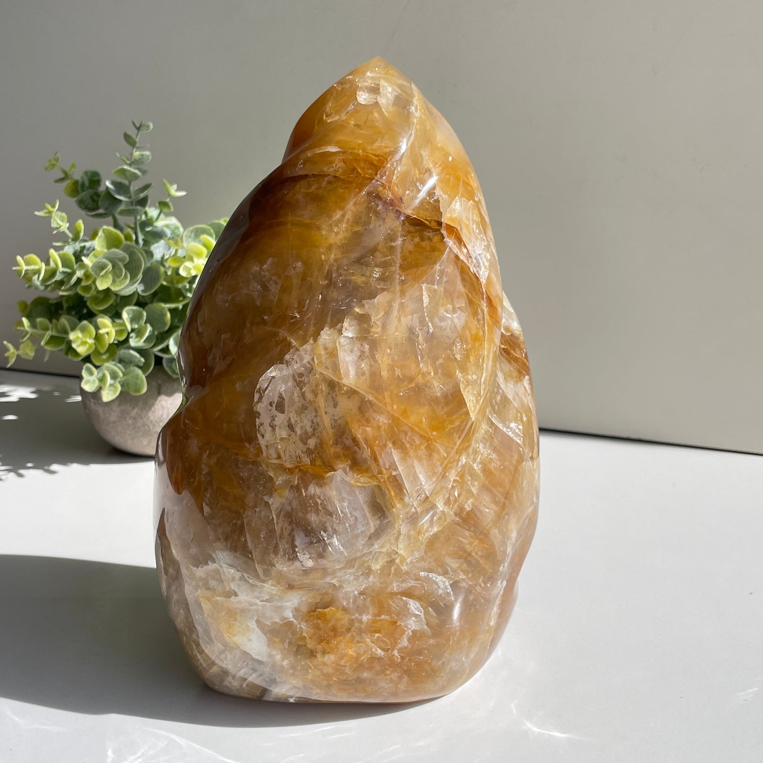 Golden Healer Quartz Flame 24.4cm