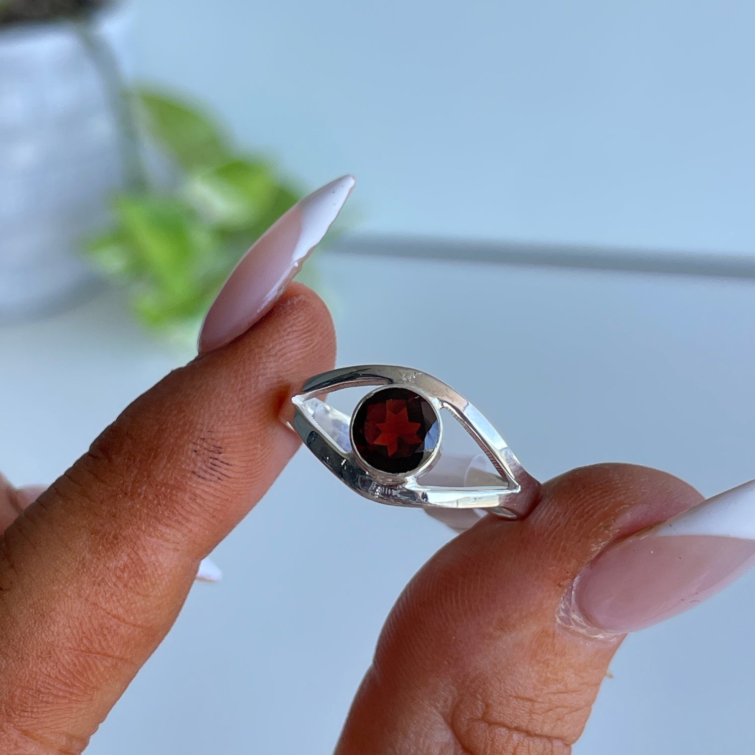 Garnet Faceted Round Ring R4035