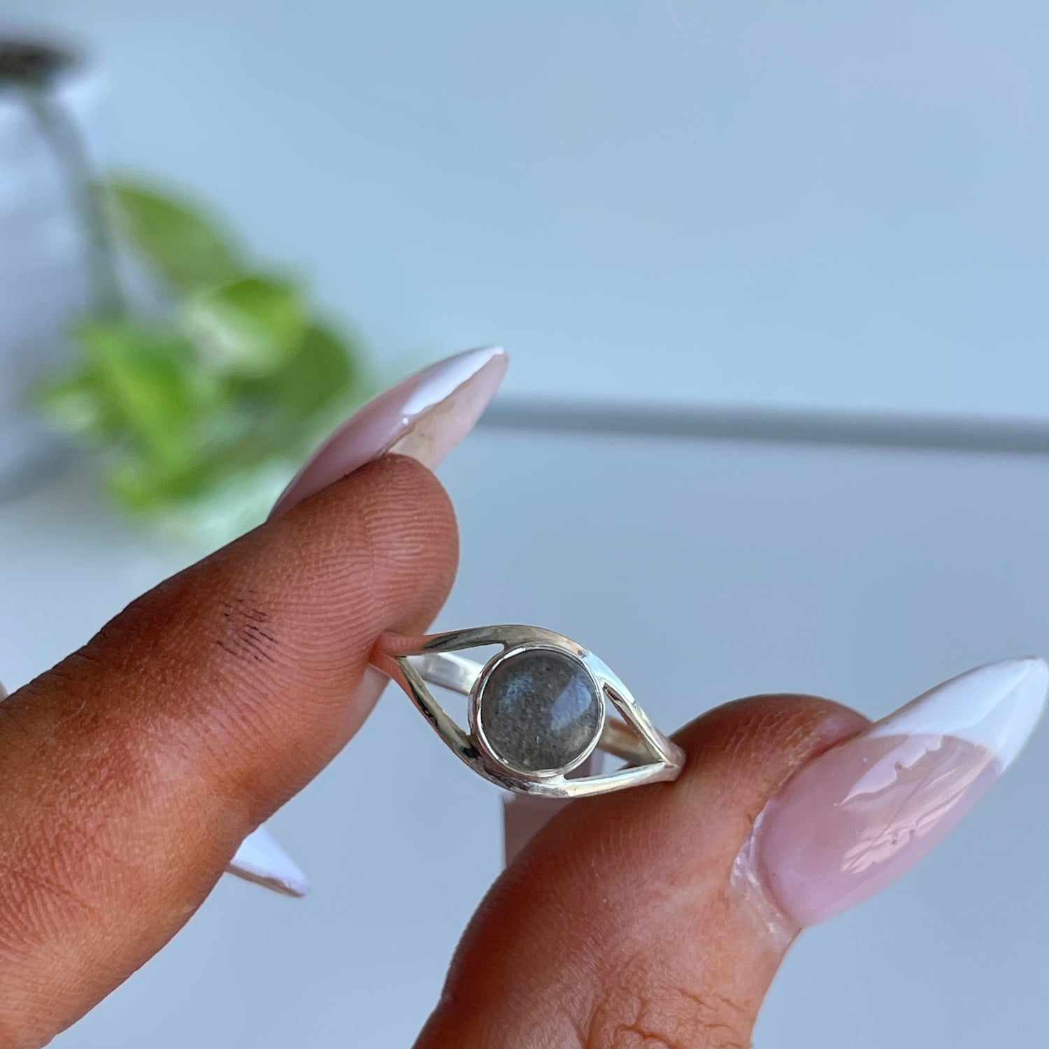 Labradorite Round Ring Sz7