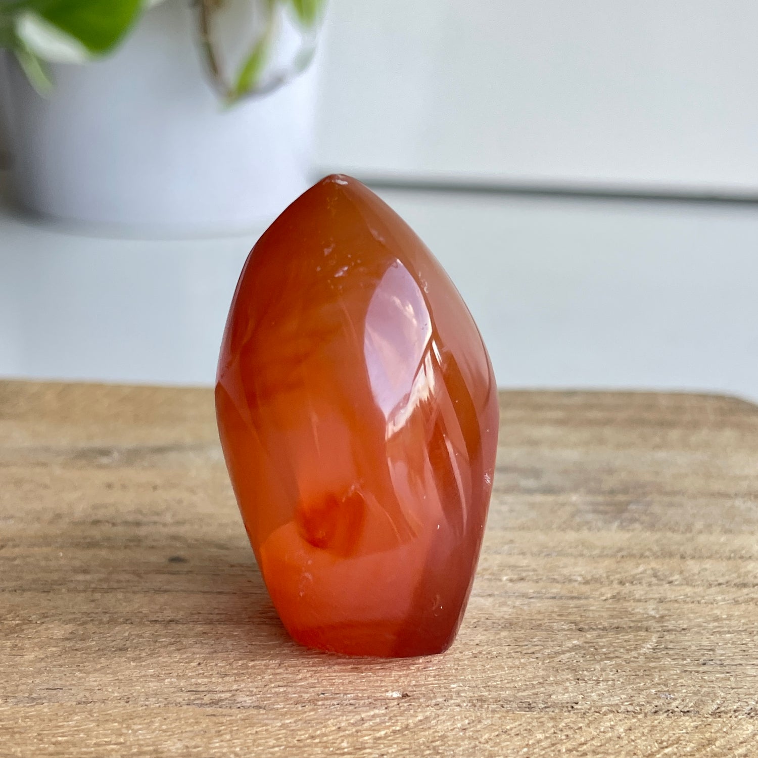 Carnelian Flame 4.5cm