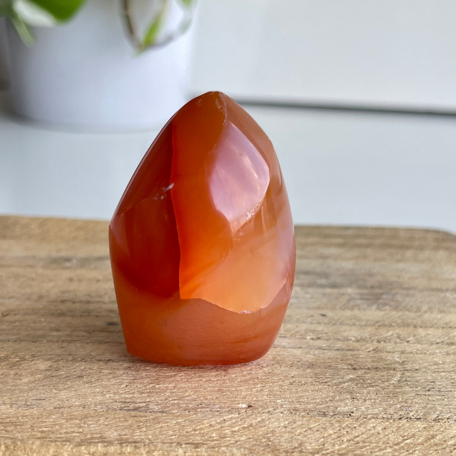 Carnelian Flame 4.5cm