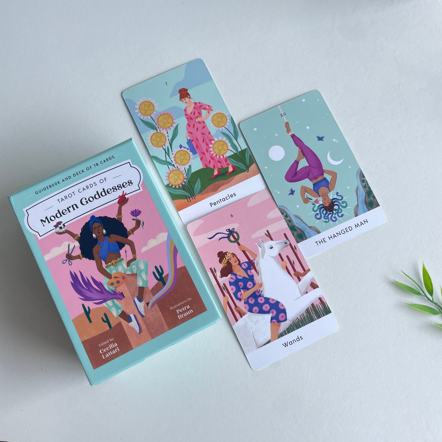 Tarot Cards Of Modern Goddesses Cecilia Lattari