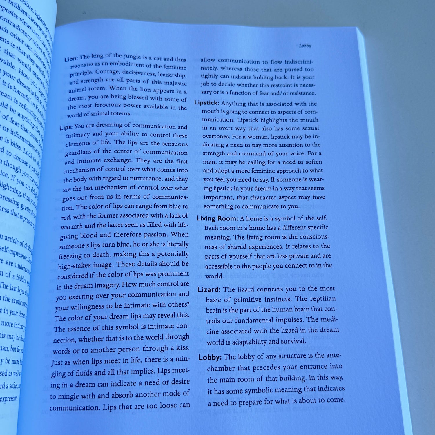 Llewellyns Complete Dictionary Of Dreams Dr Michael Lennox