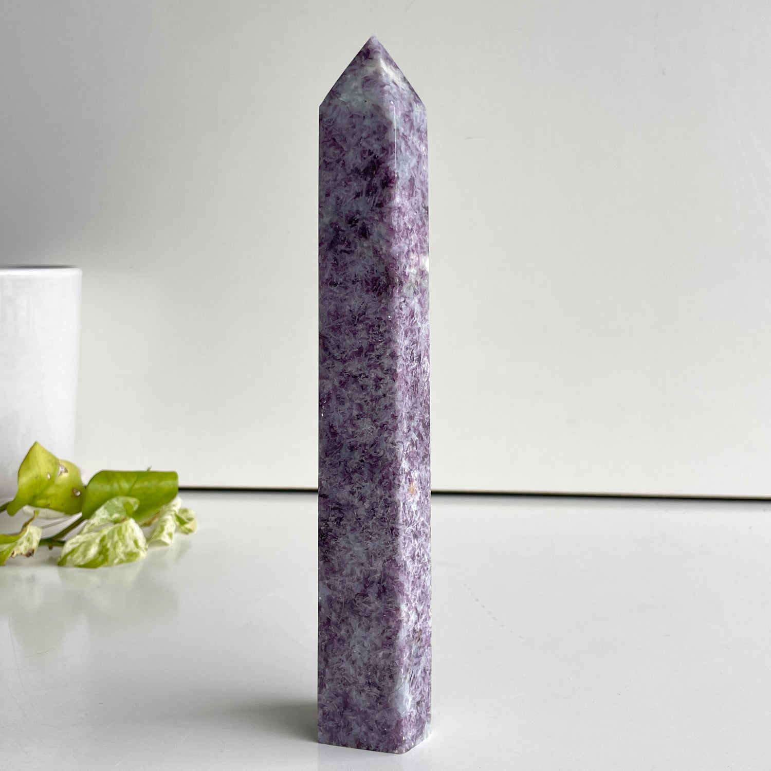 Lepidolite Generator 23.1cm