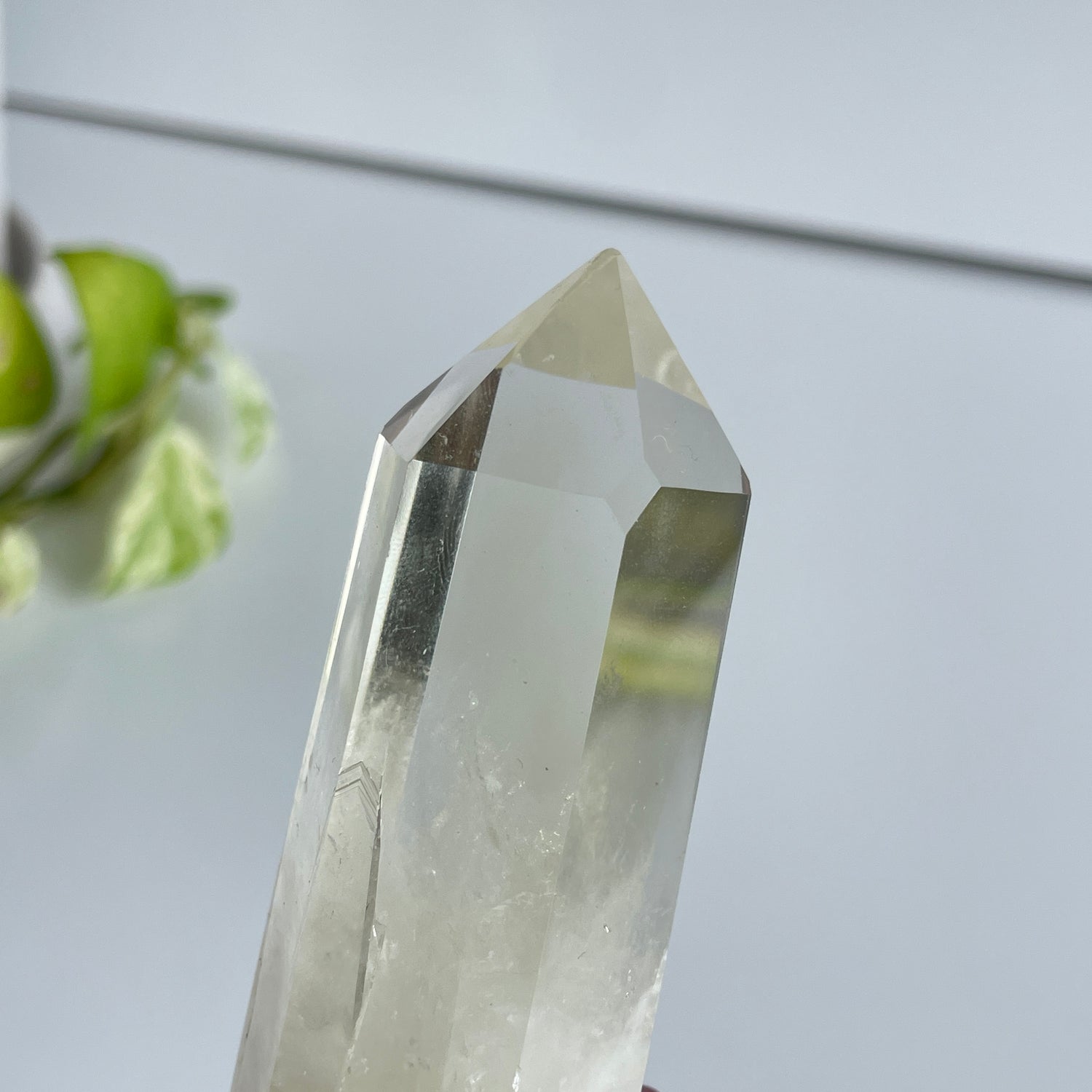 Lemon Quartz Point ( Chipped Tip ) 14cm