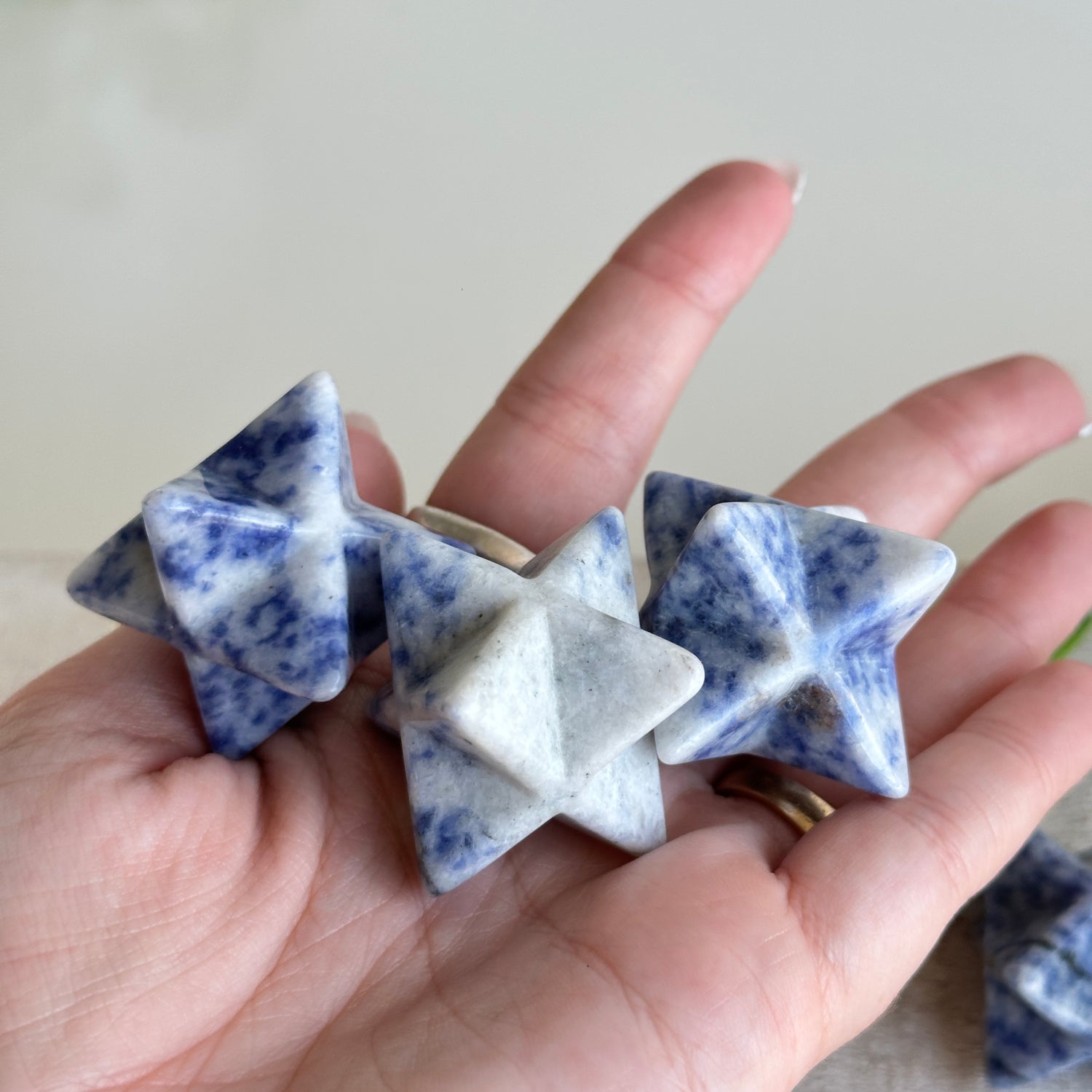Blue Quartz Merkaba 2.5cm .