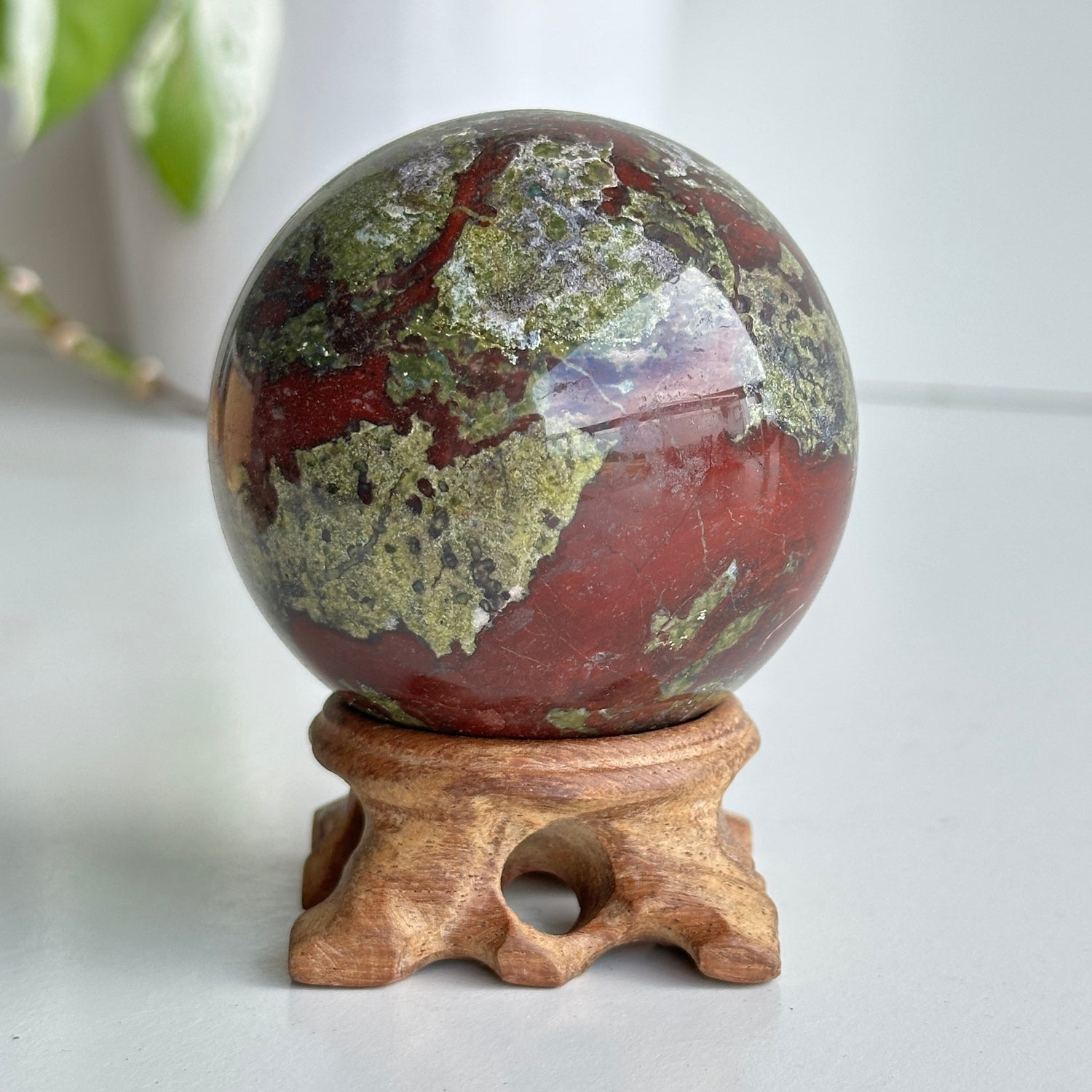 Dragons Blood Sphere 6.2cm