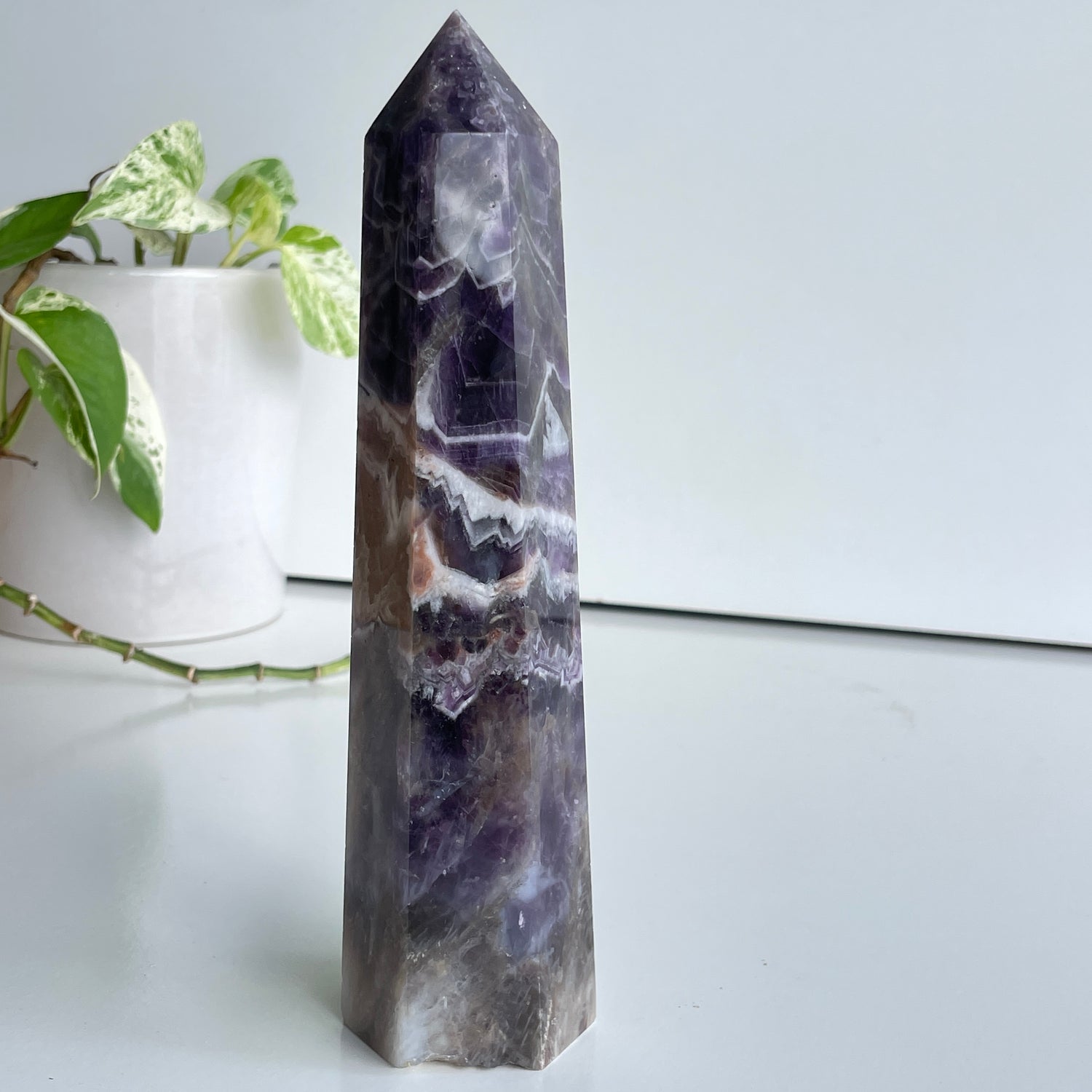 Chevron Amethyst Generator 20.2cm