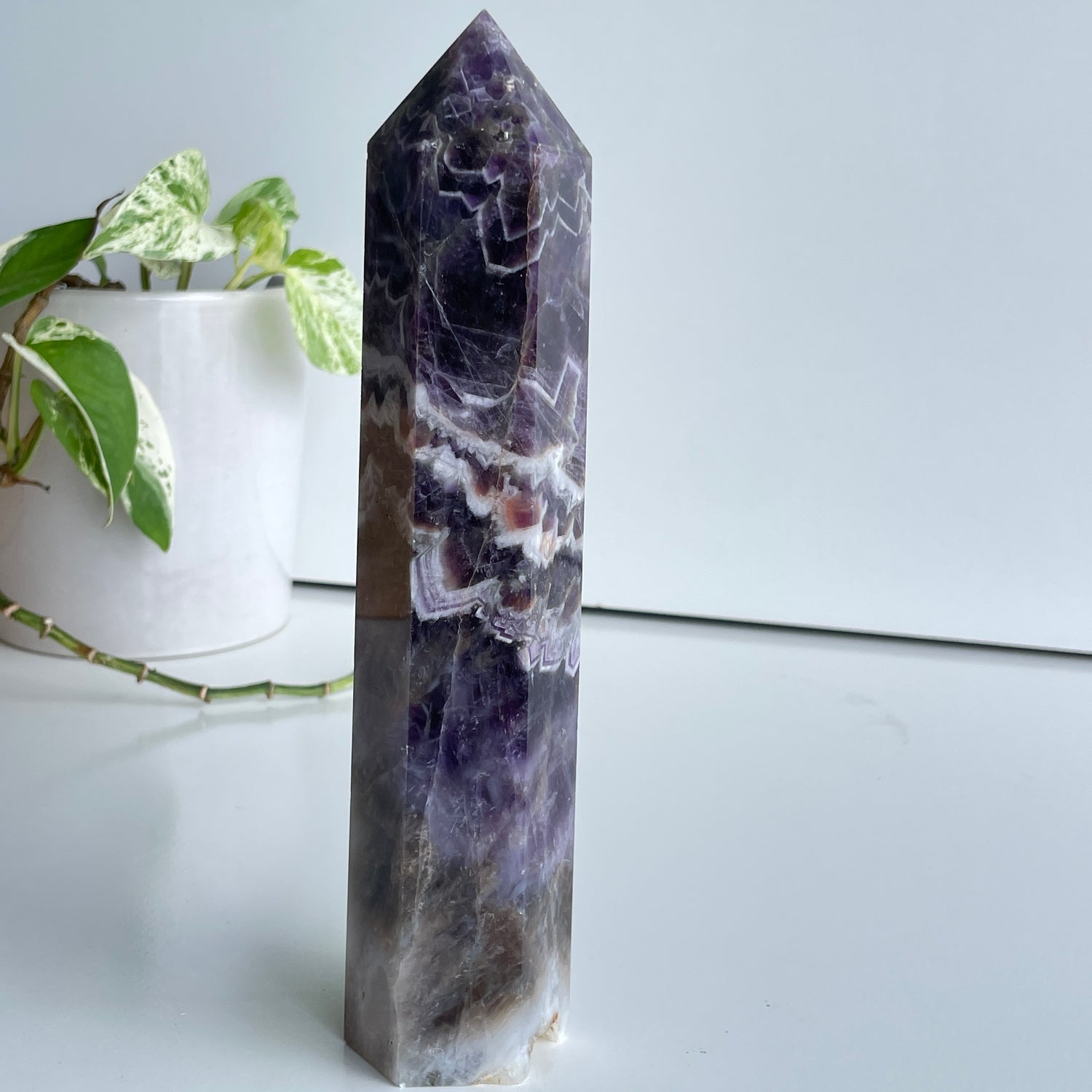 Chevron Amethyst Generator 22.1cm