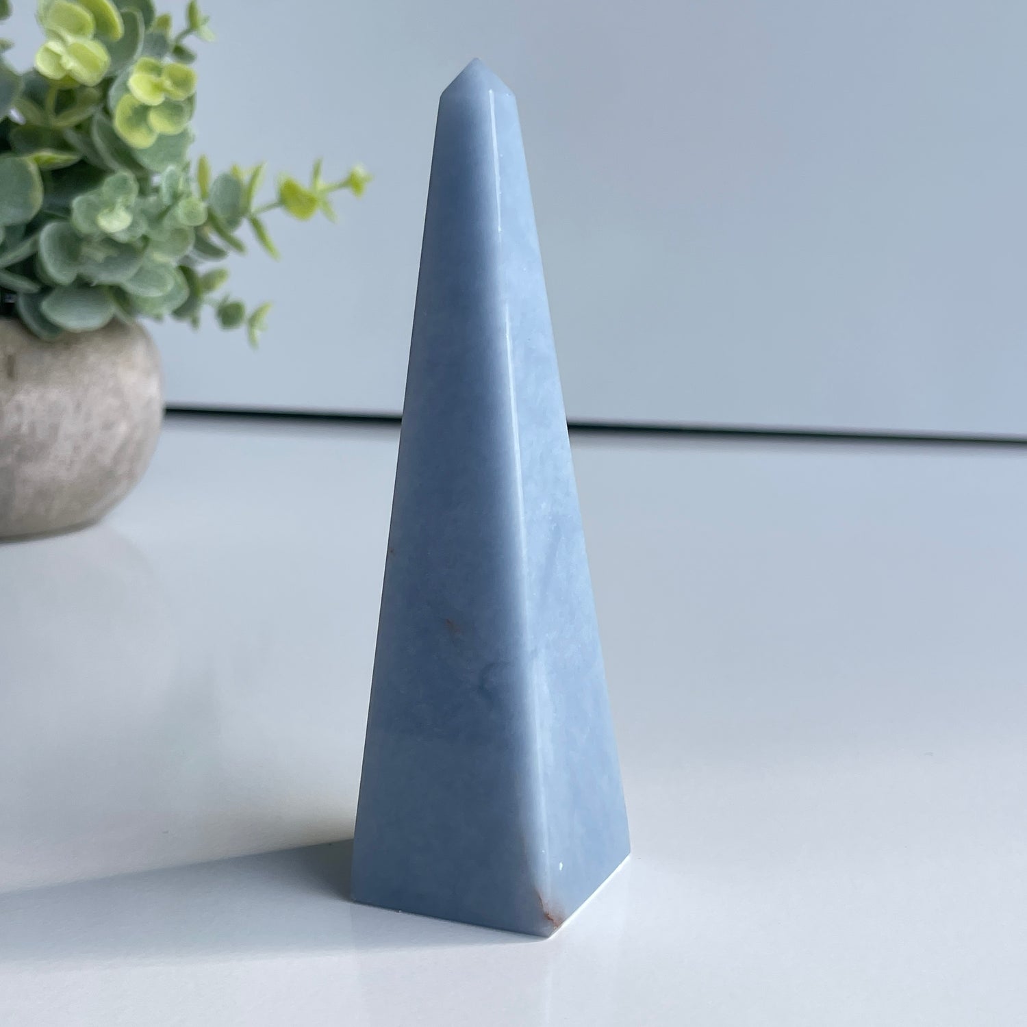 Angelite Obelisk 11cm