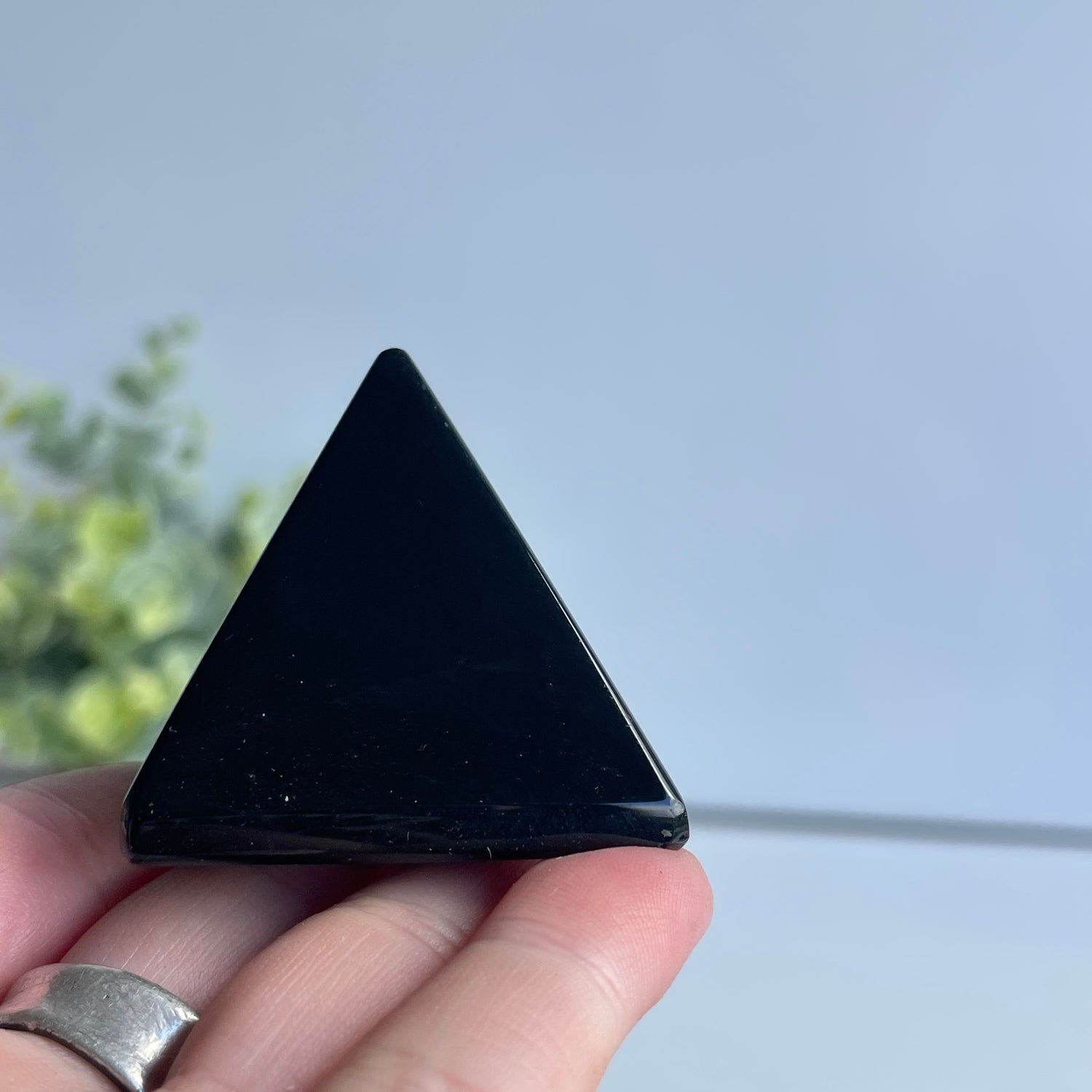 Black Obsidian Pyramid 4cm