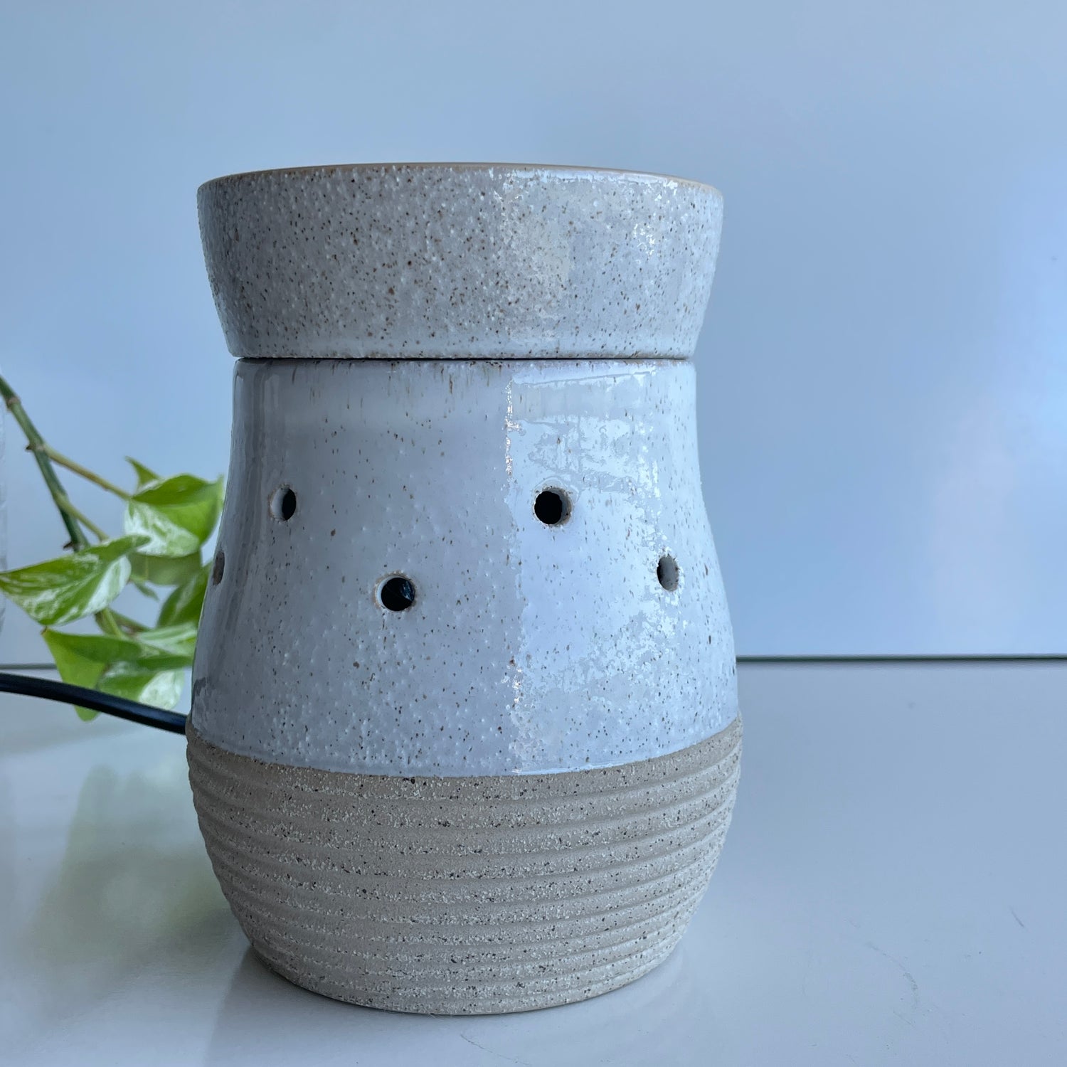 Rustic White Illumination Warmer
