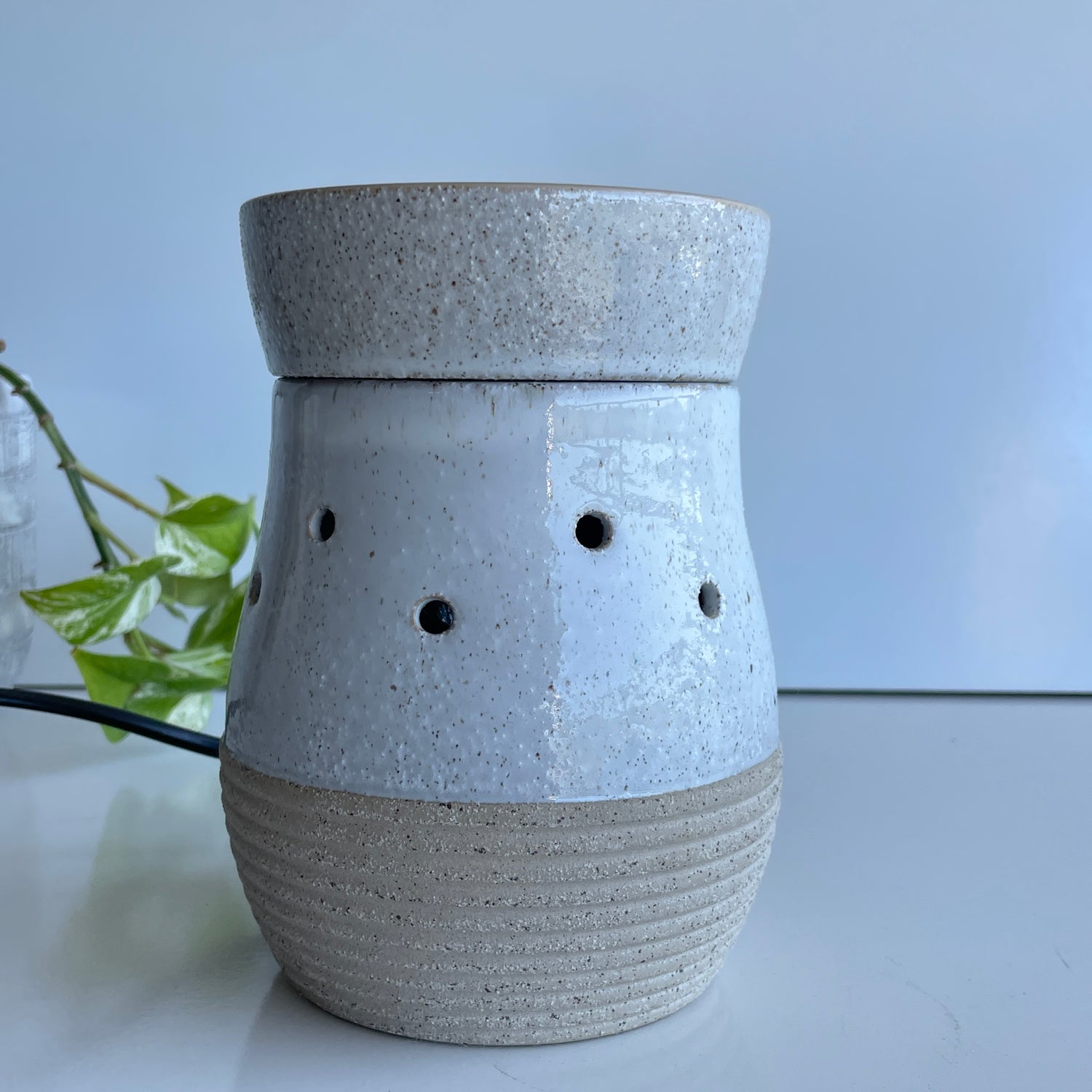 Rustic White Illumination Warmer