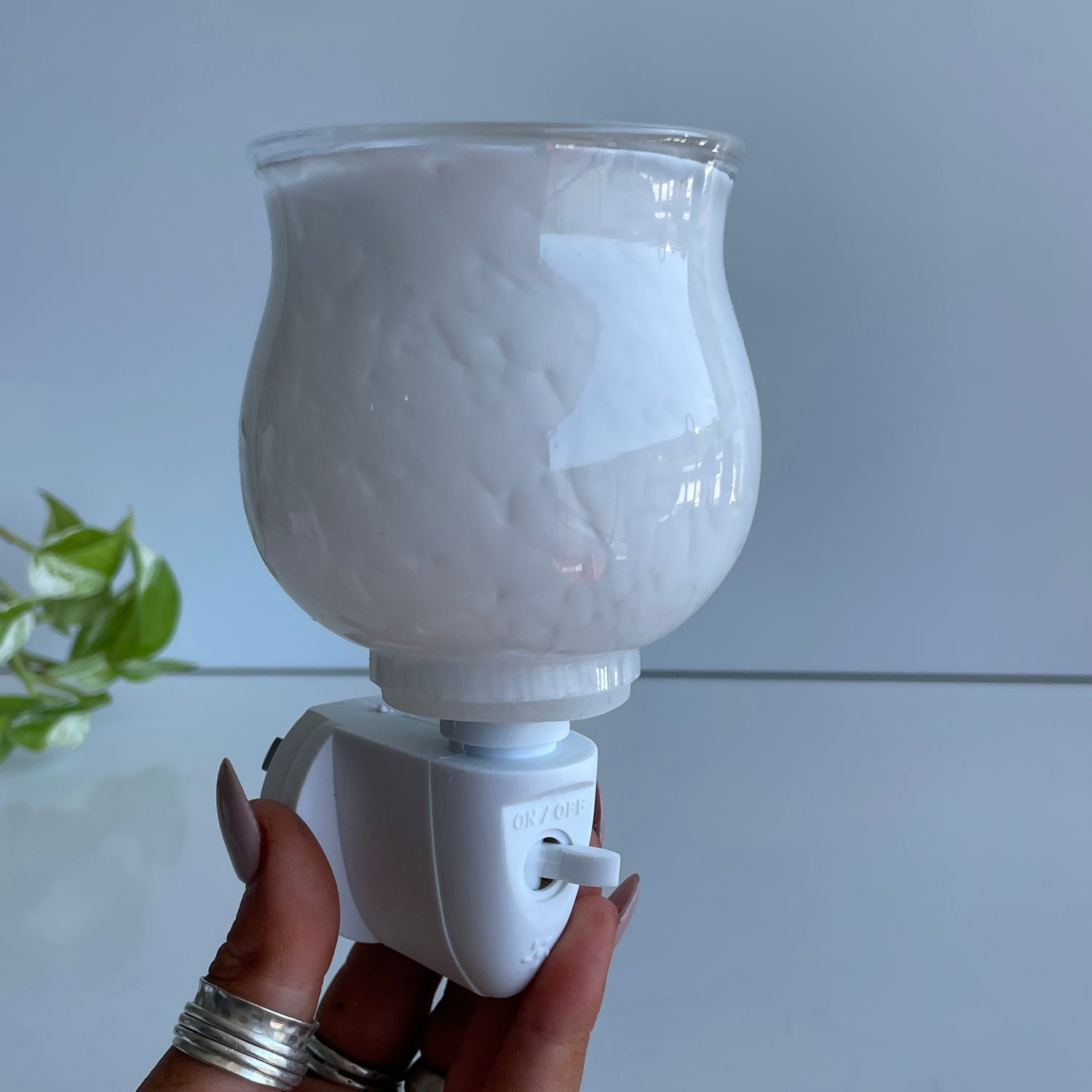 Moonstone Pluggable Wax Warmer