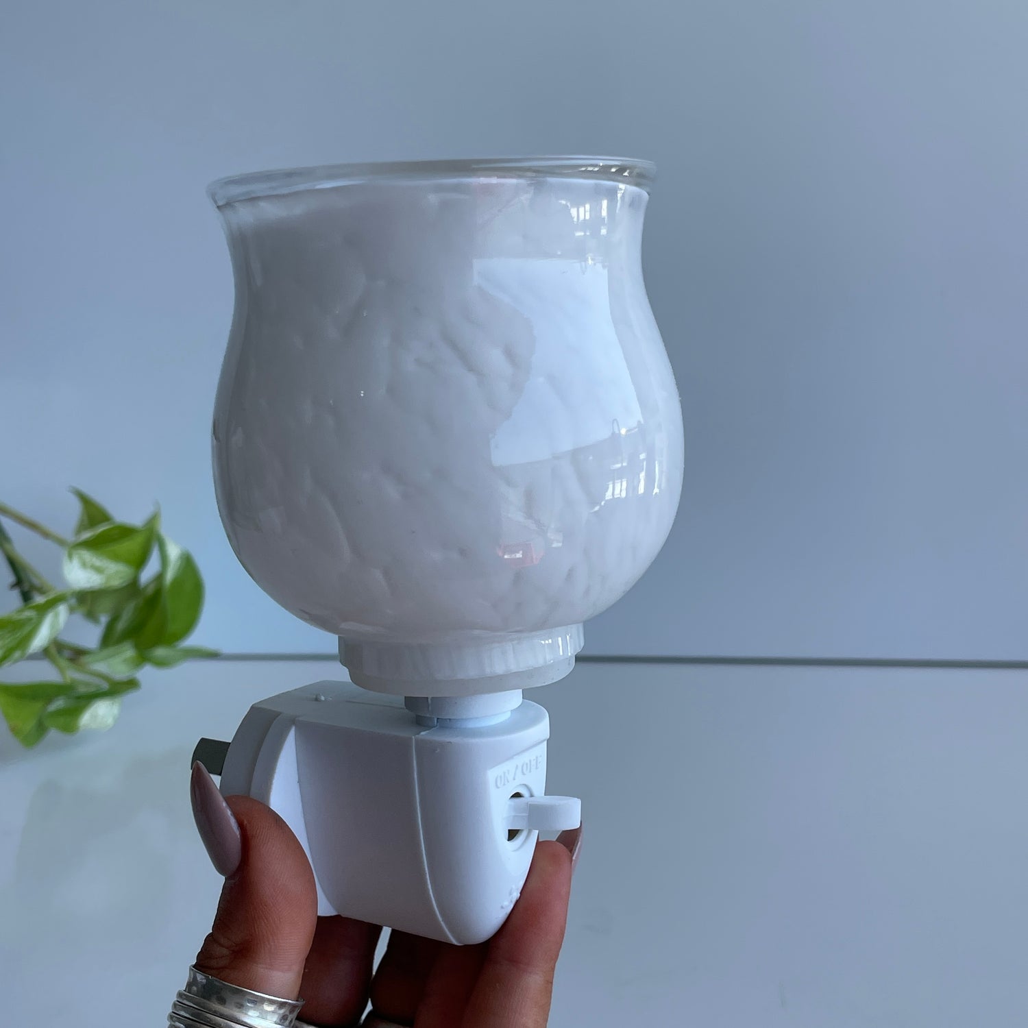 Moonstone Pluggable Wax Warmer