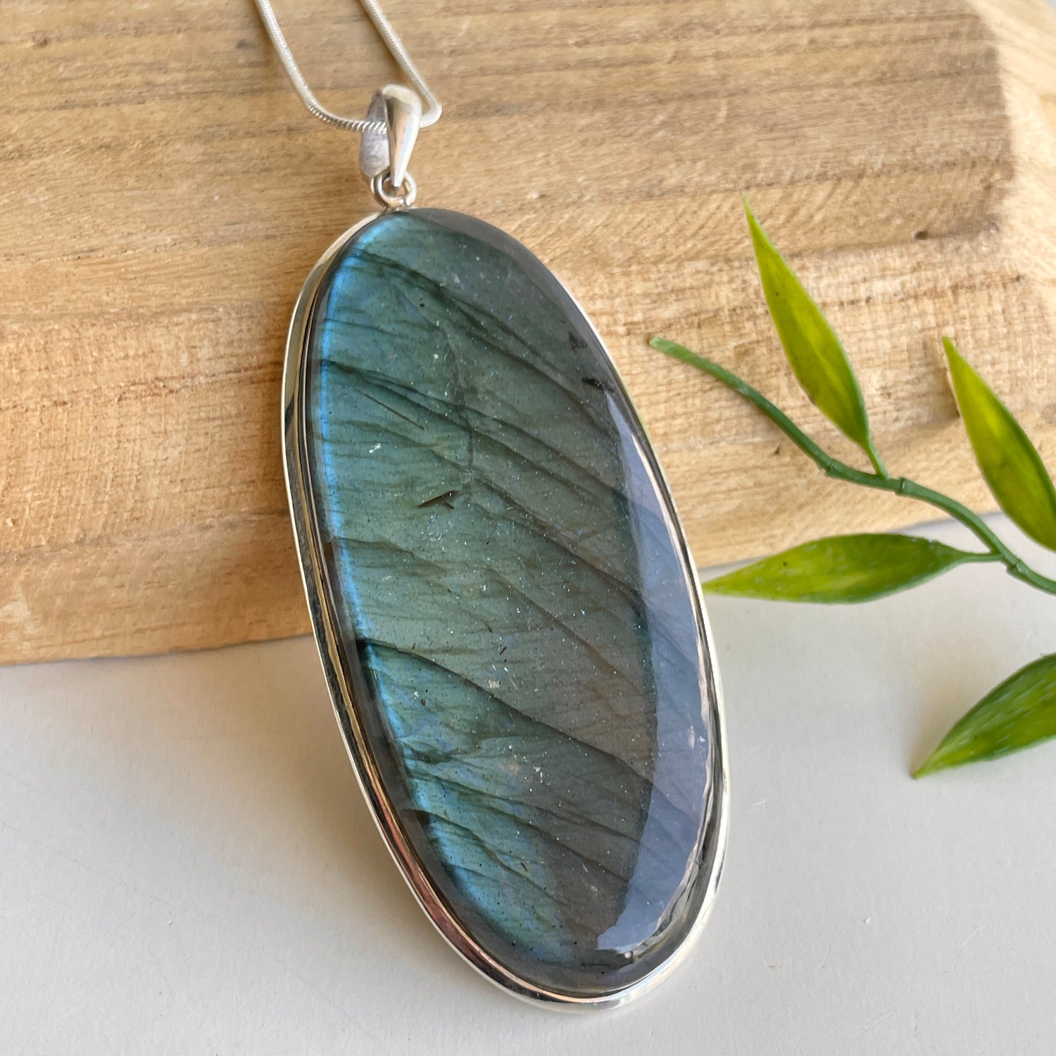 Labradorite Oval Pendant